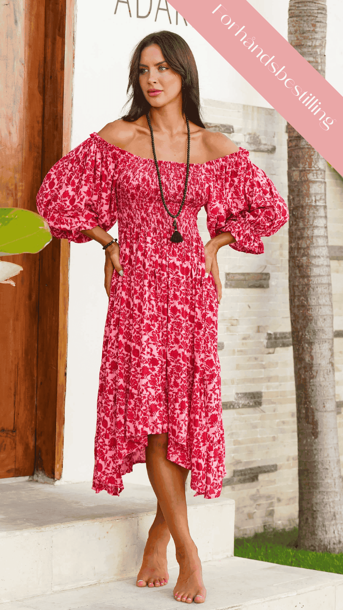 Rosa og rød midikjole med vaffelsøm - Snøklokke sommerkjole