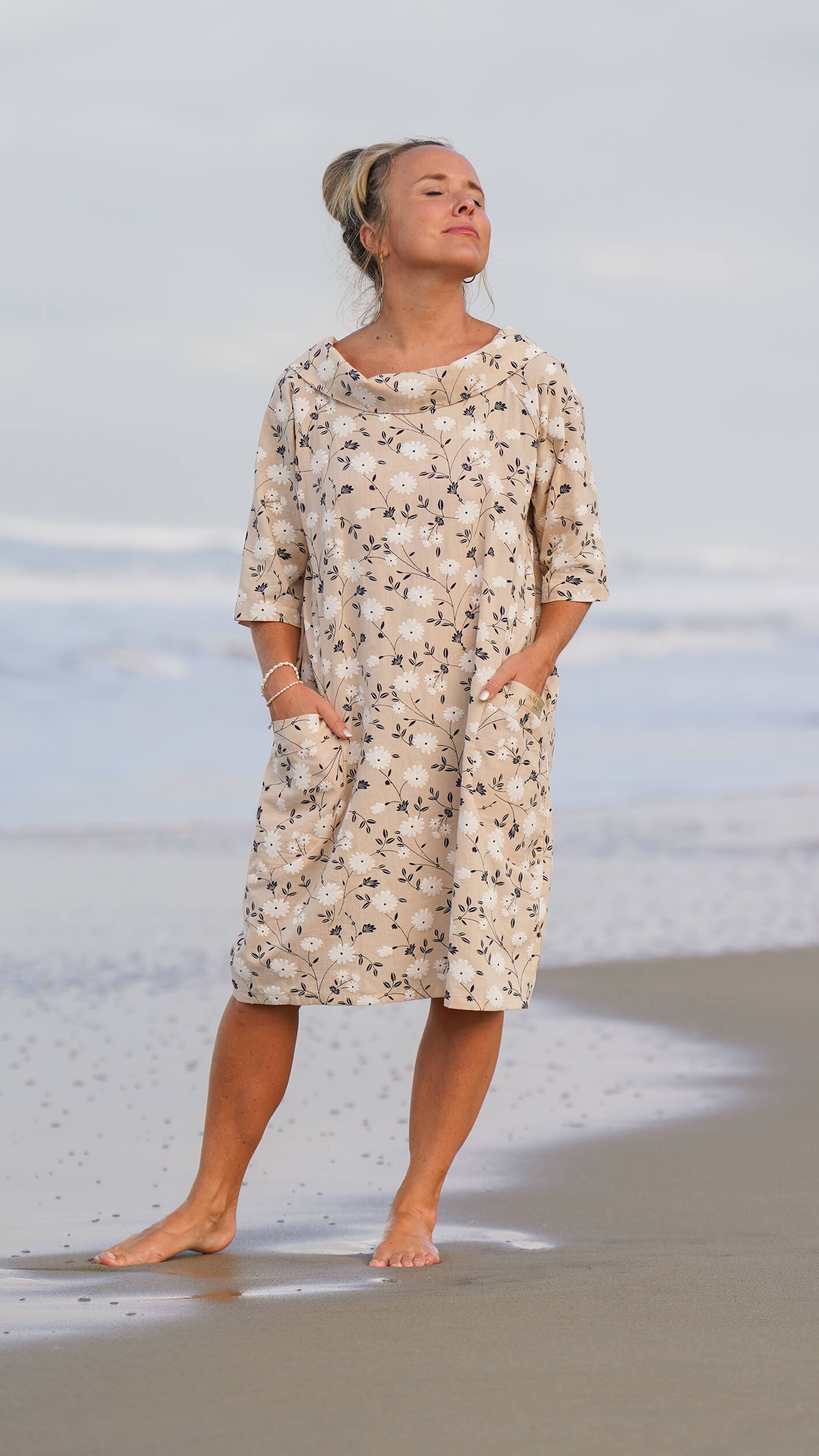 linkjole med blomsterprint