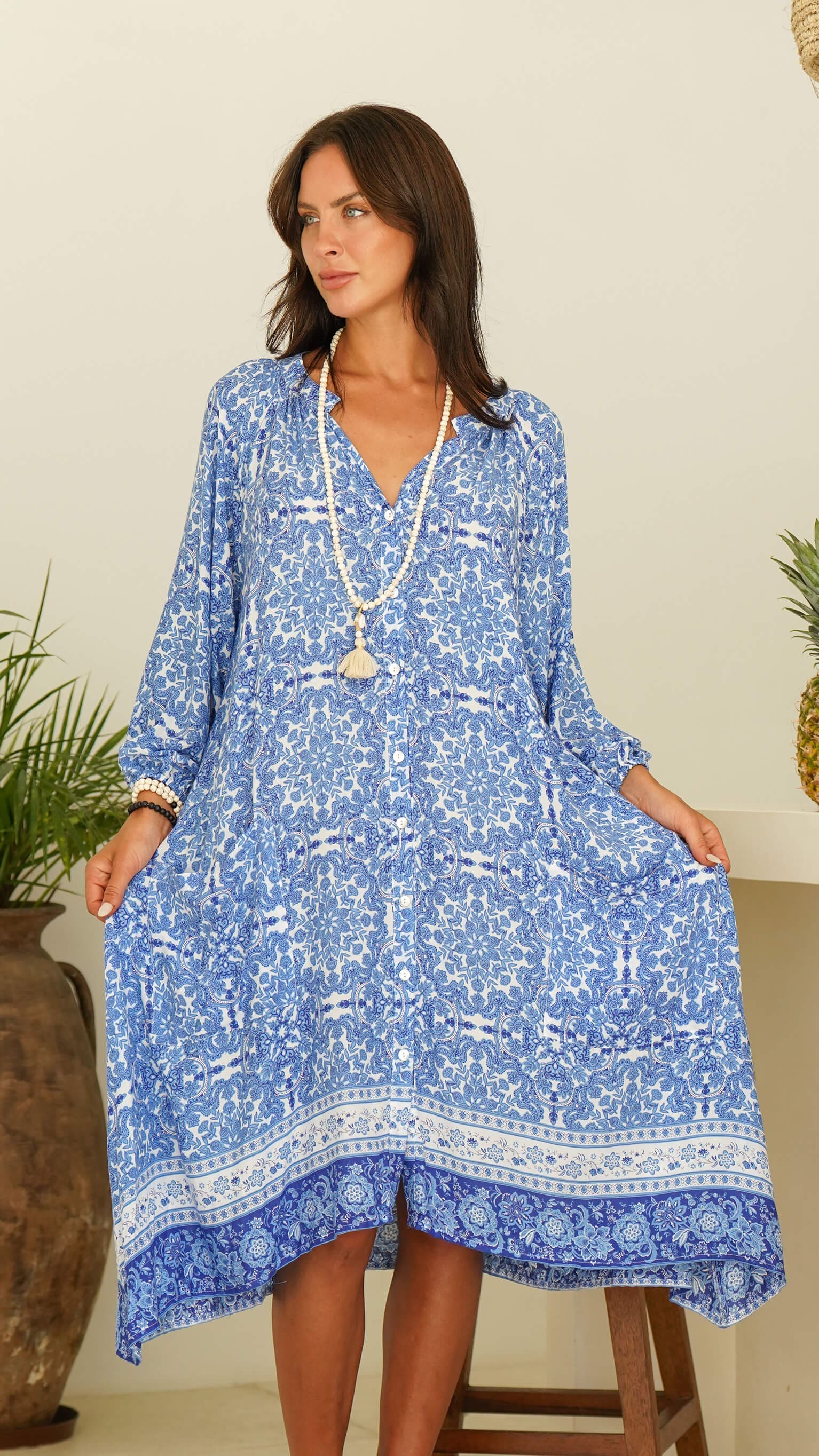 Luftig sommerkjole med knapper