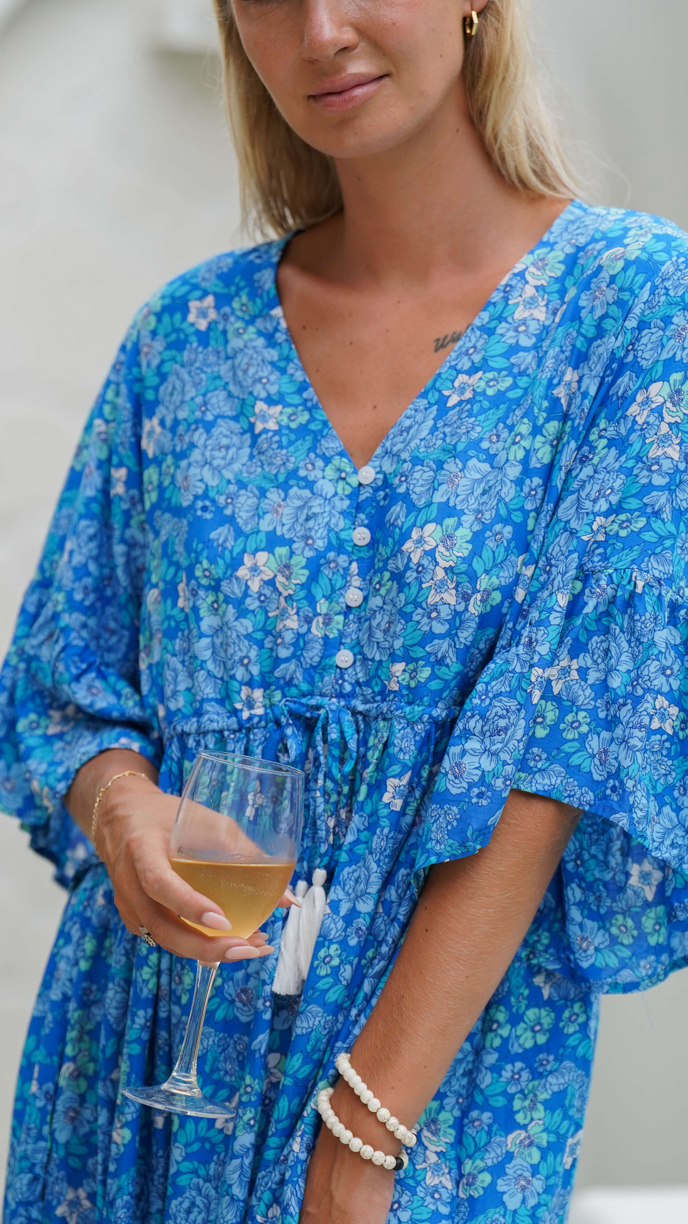 Bohemsk blå sommerkjole