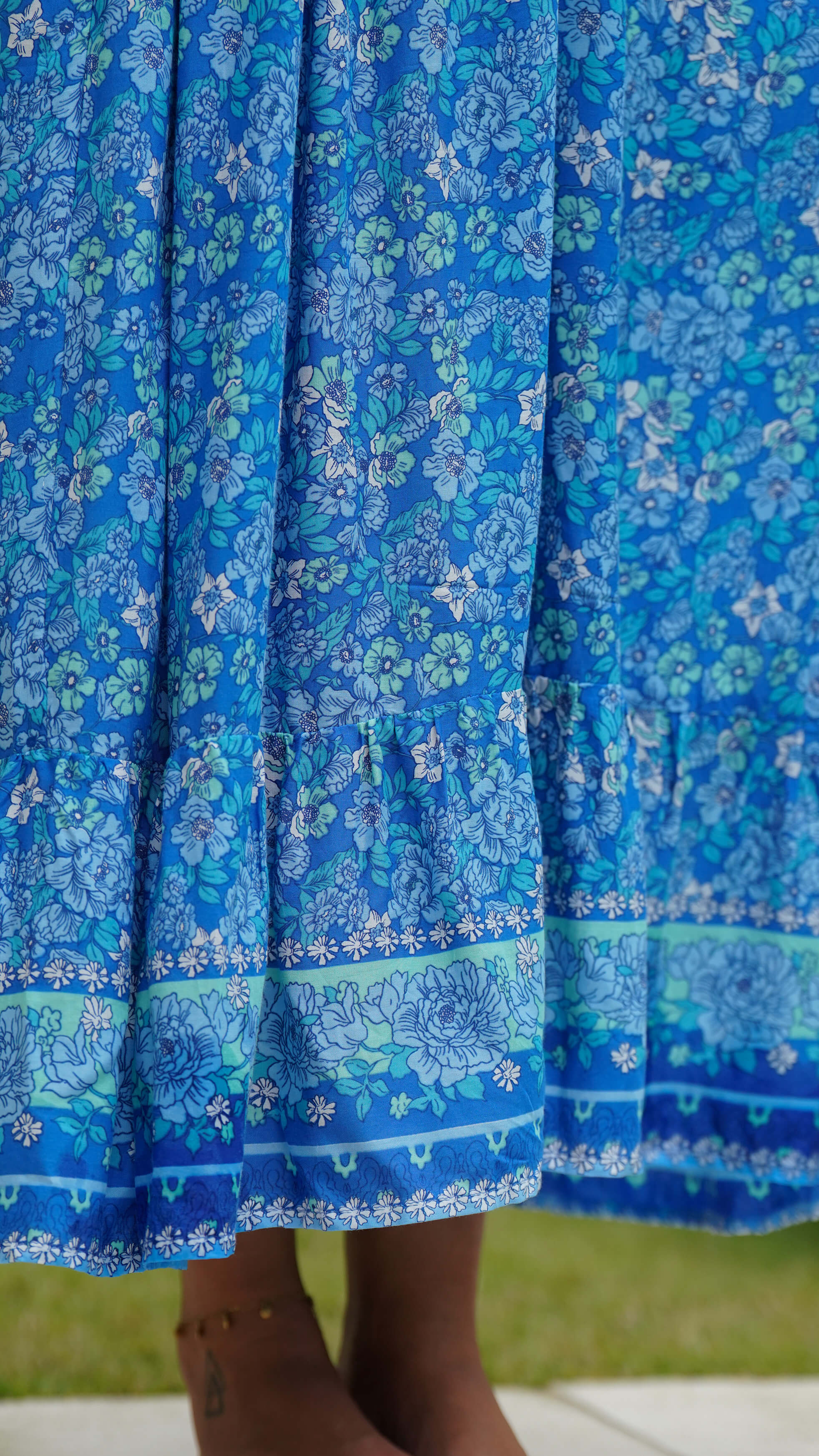 Bohemsk blå sommerkjole