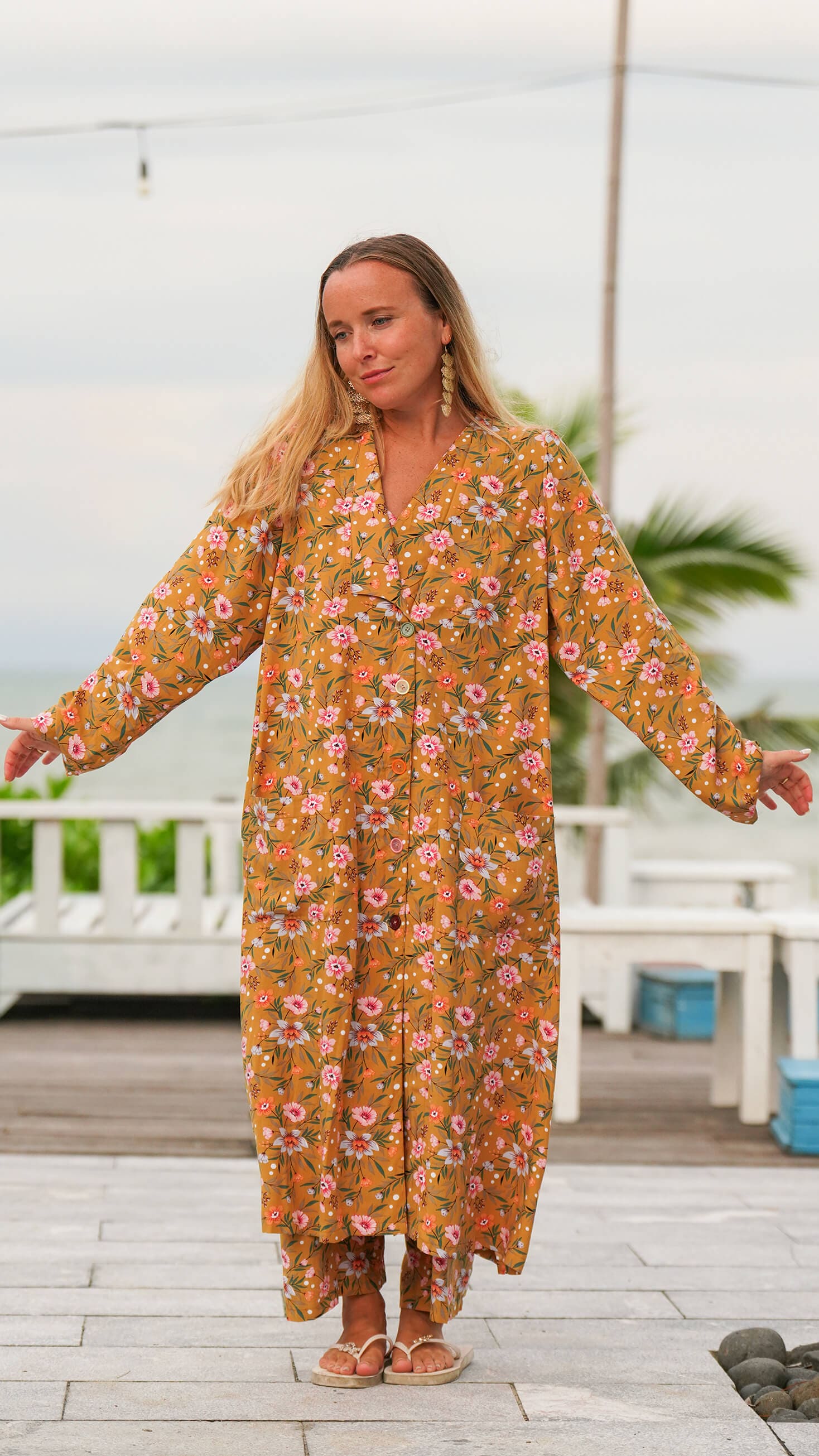 Sennepsgul kimono frakk