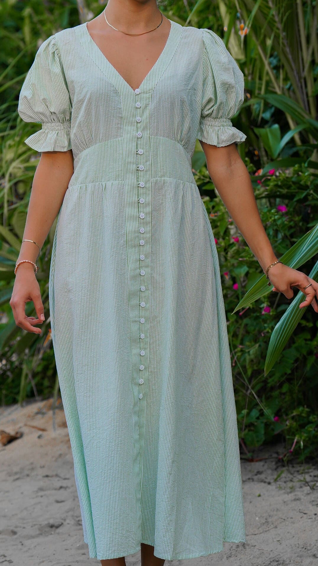 Grønn og hvit stripete linkjole