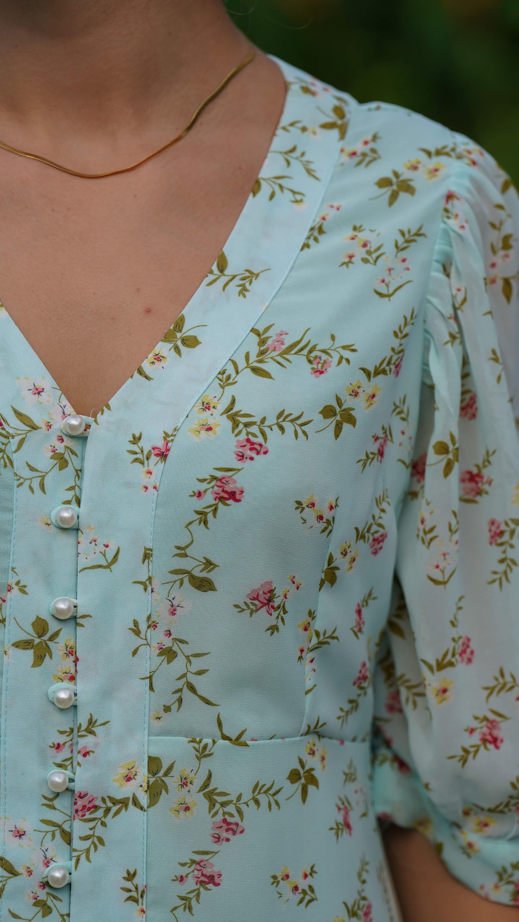 Sjøgrønn festkjole i chiffon