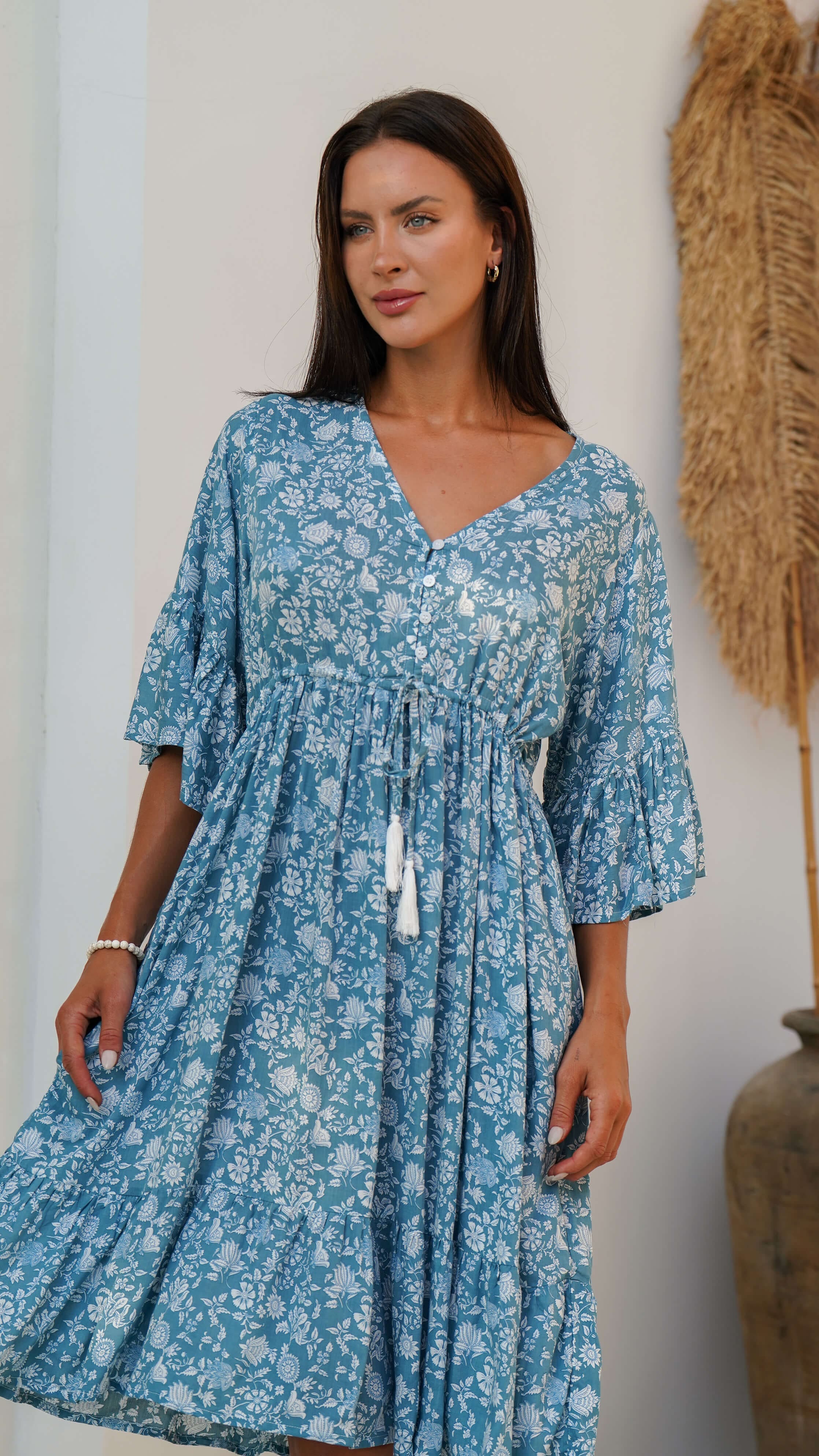 Kort havblå bohemsk sommerkjole - Georgine kjole