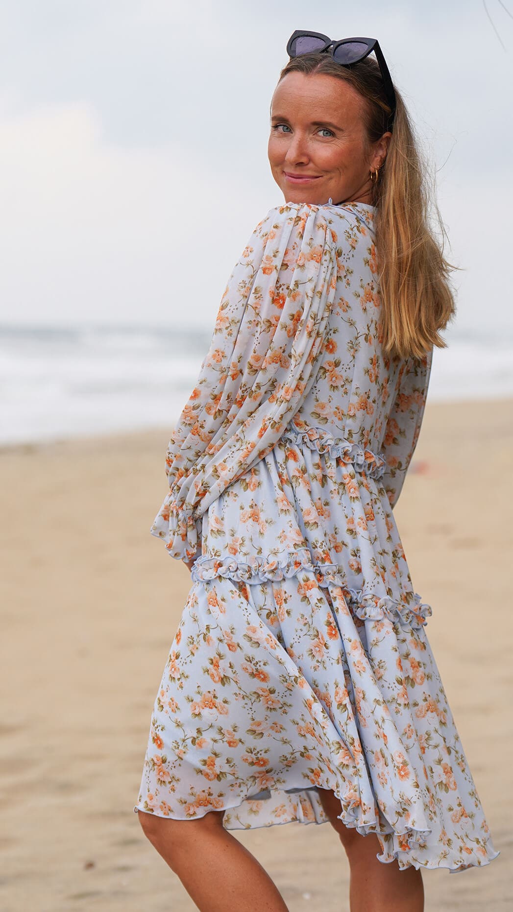 festkjole med vide ermer