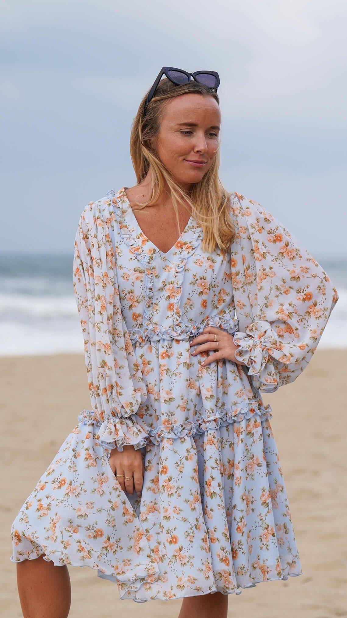 festkjole med vide ermer