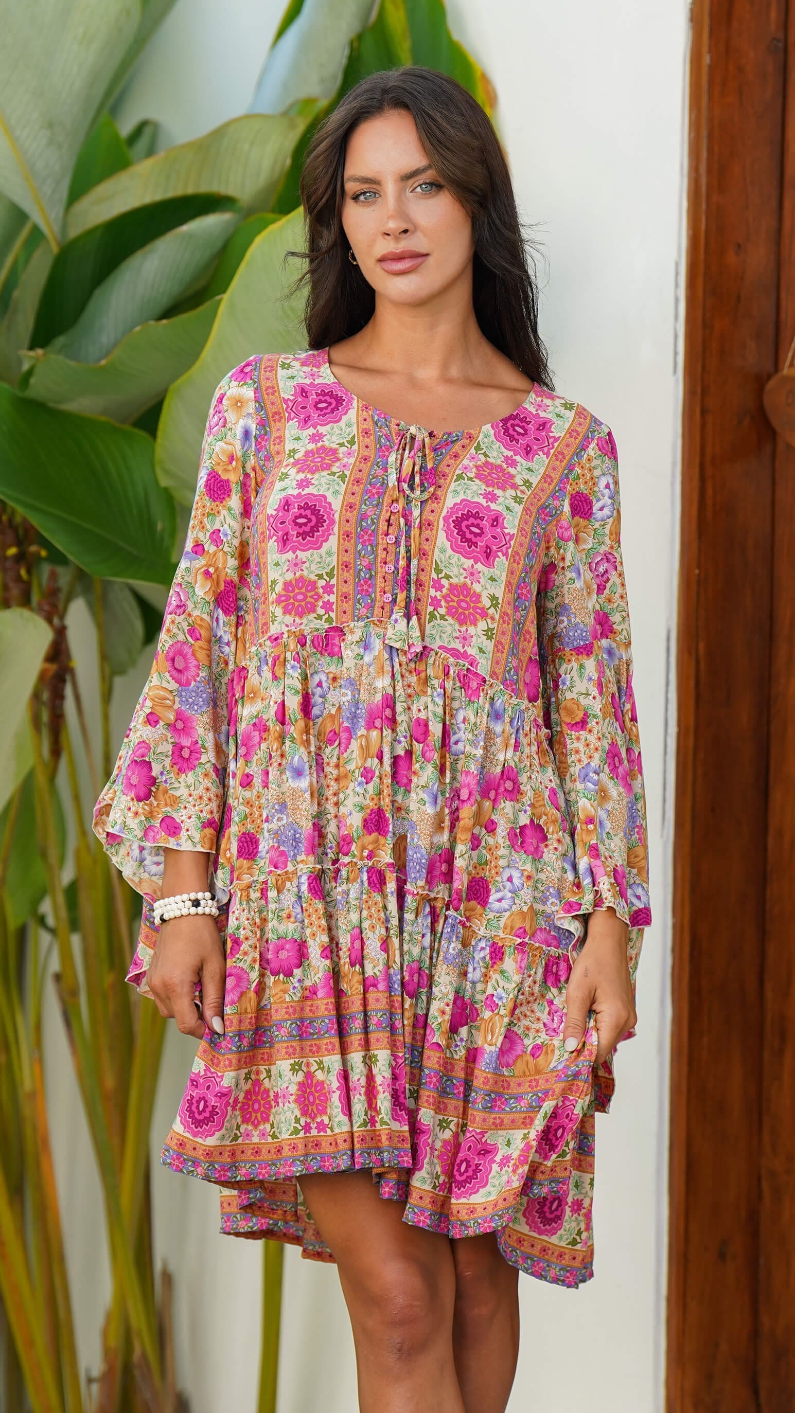 Kort sommerkjole med vide ermer - Peon kjole