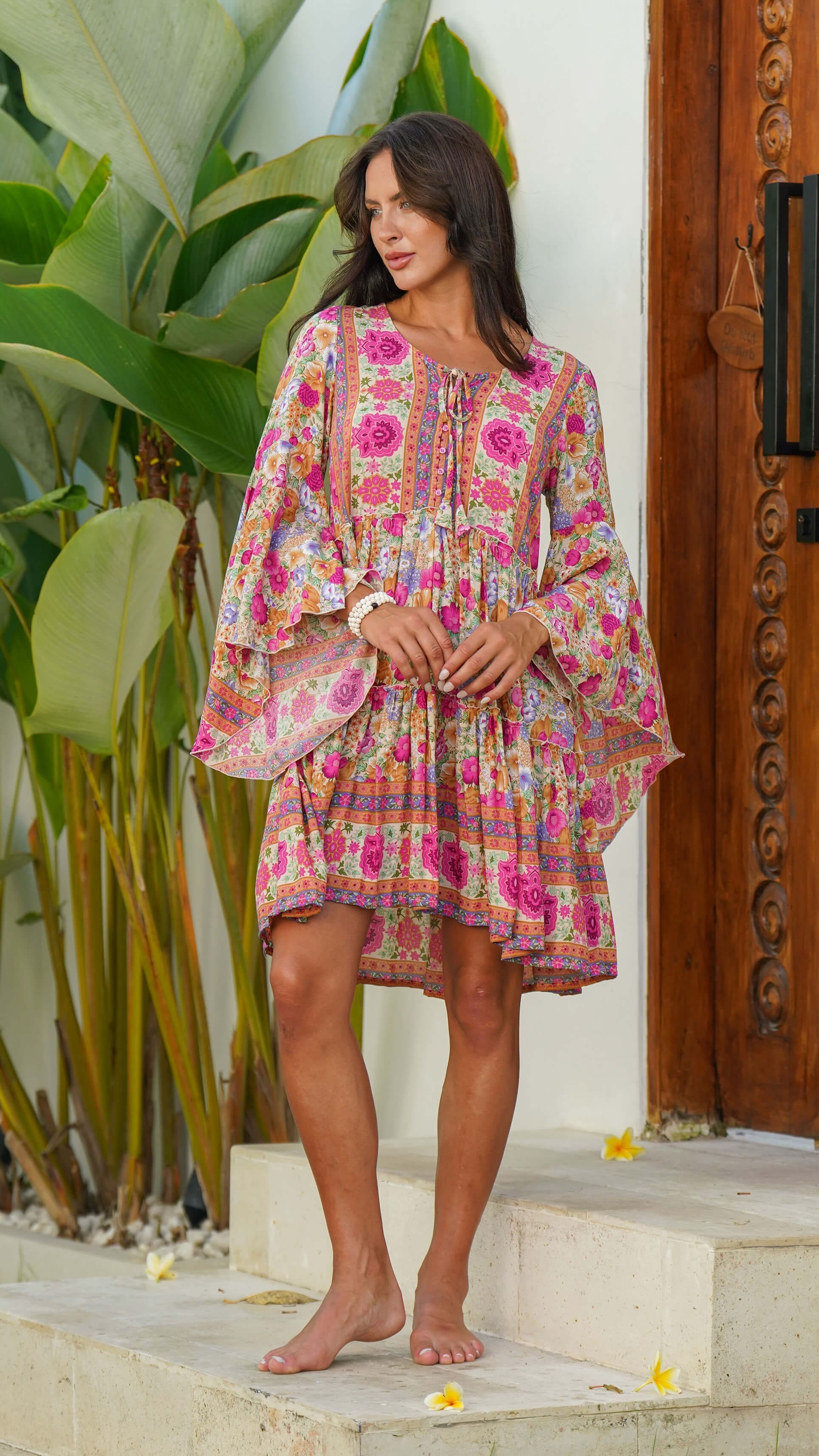 Kort sommerkjole med vide ermer - Peon kjole