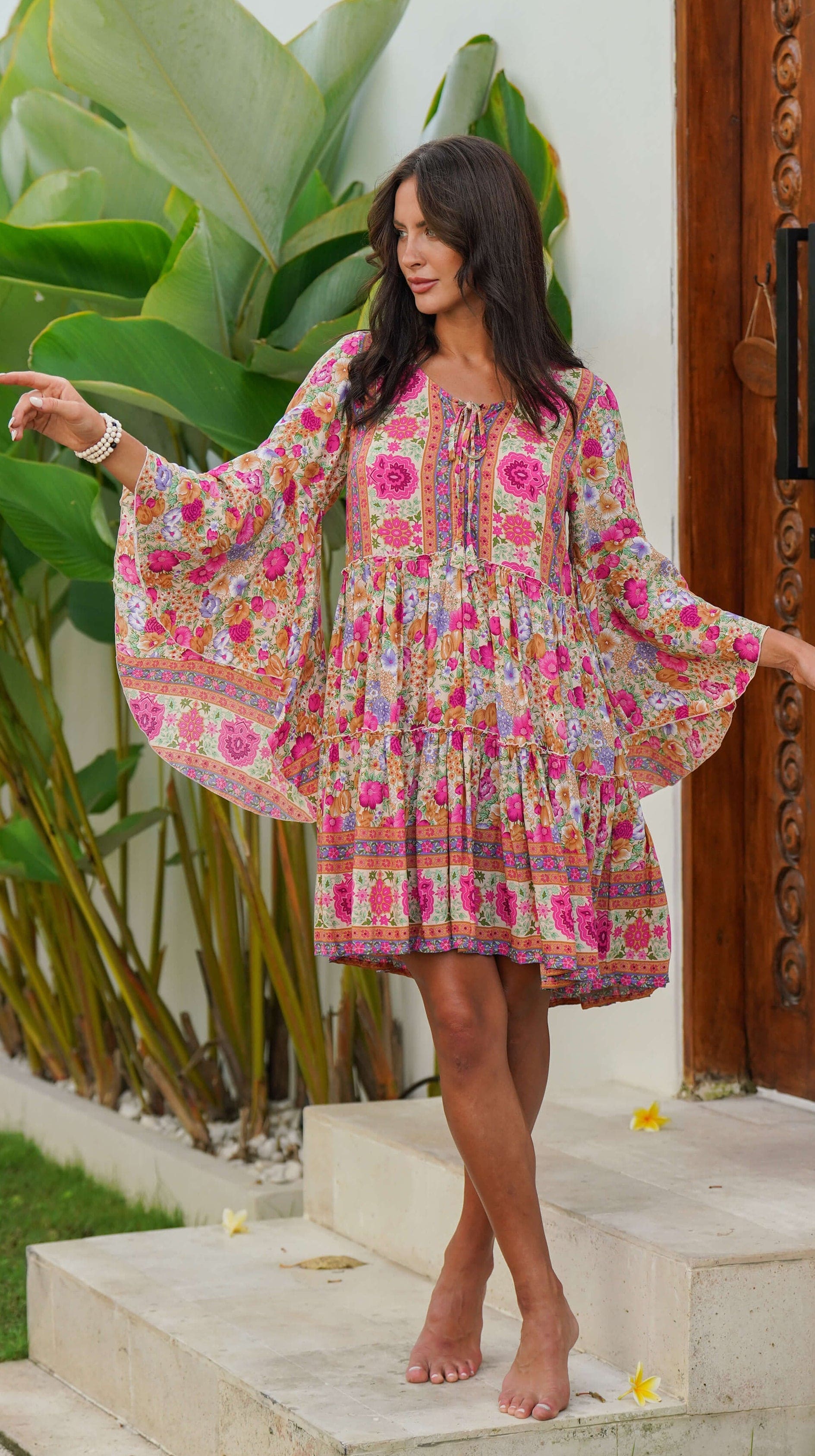 Kort sommerkjole med vide ermer - Peon kjole