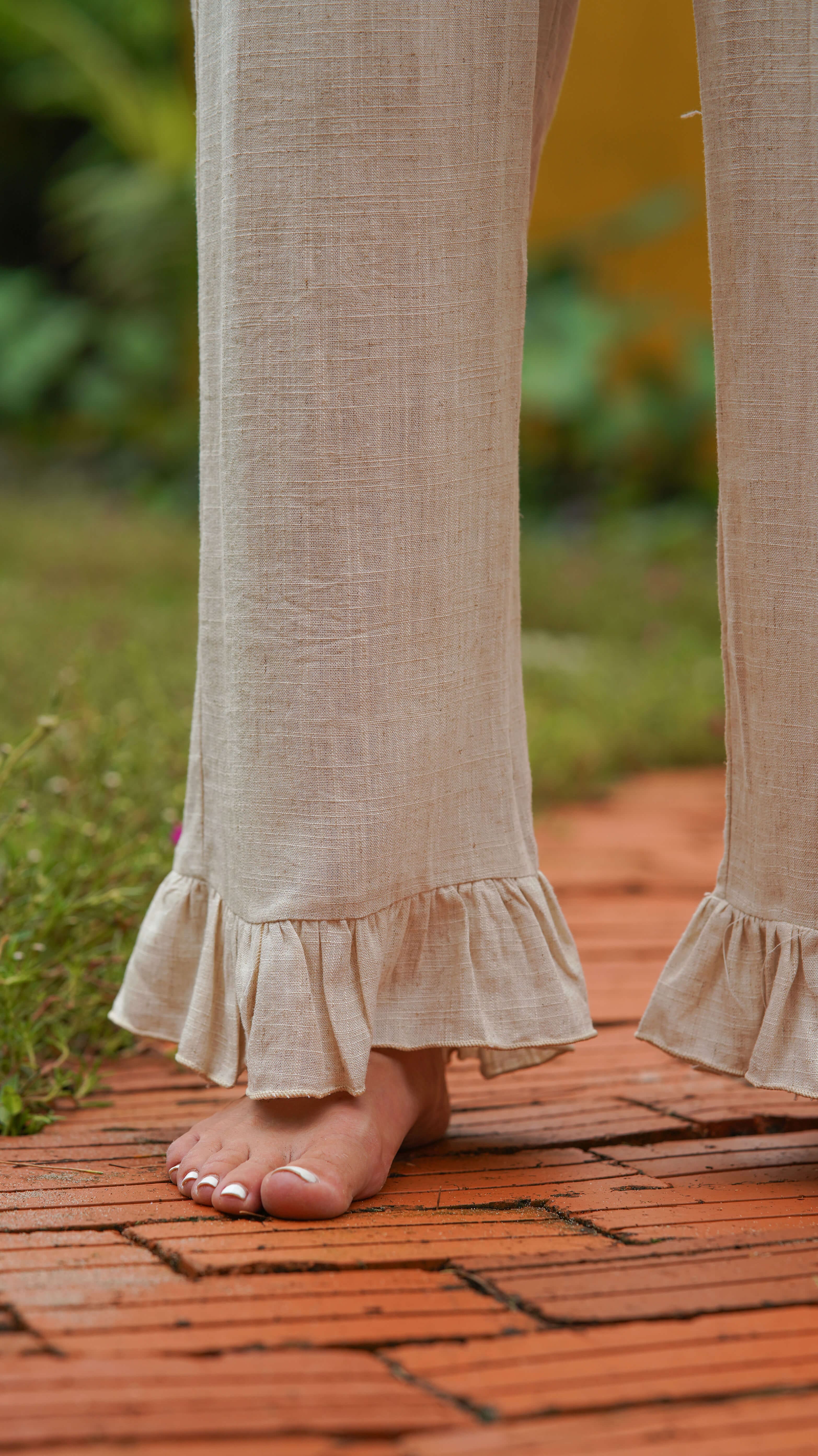 Herlig linbukse med blonder