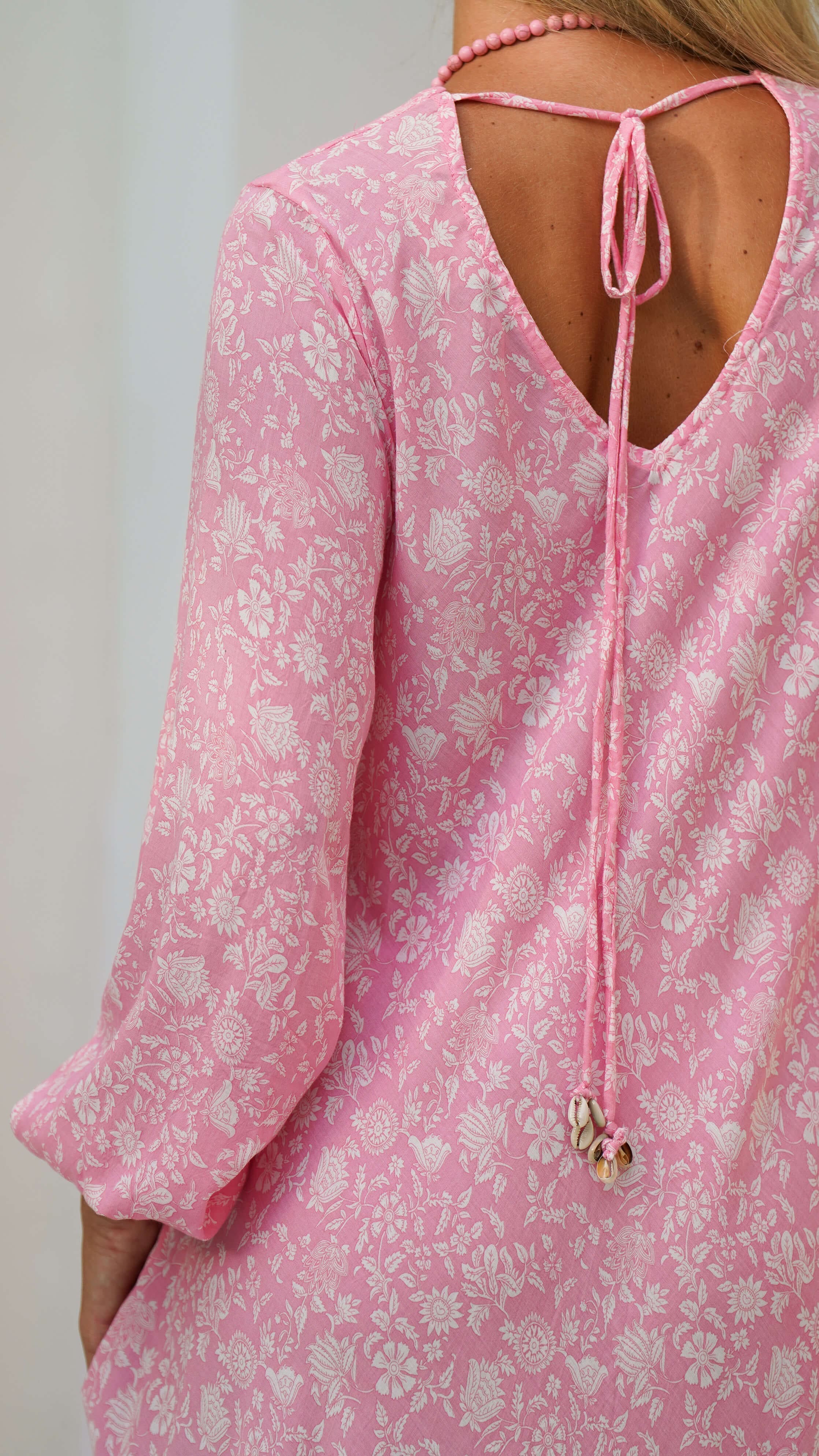 Lang lyserosa sommerkjole med ballongermer - Lavendel kjole