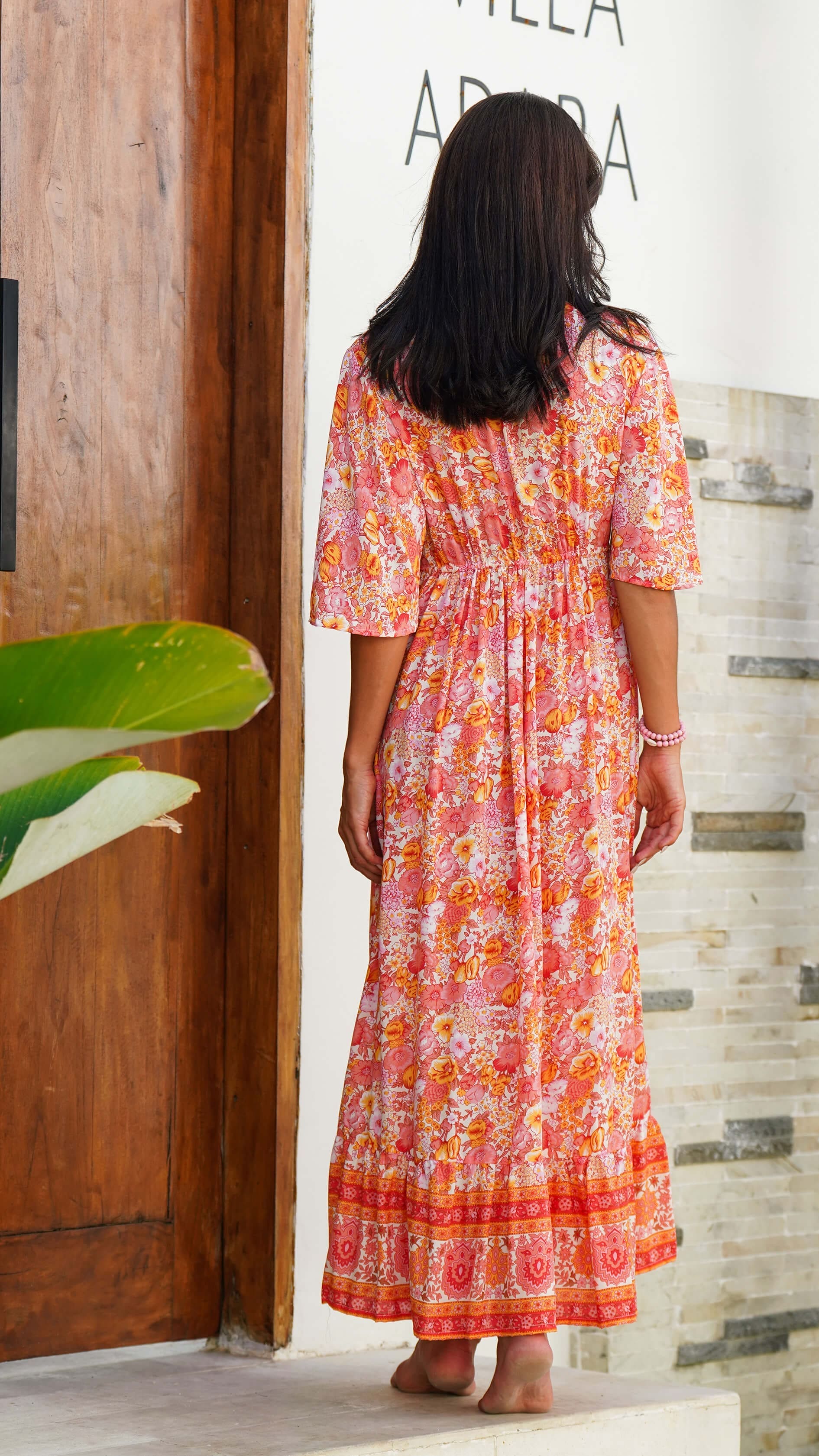 Fargeglad sommerkjole med korte ermer - Georgine maxikjole