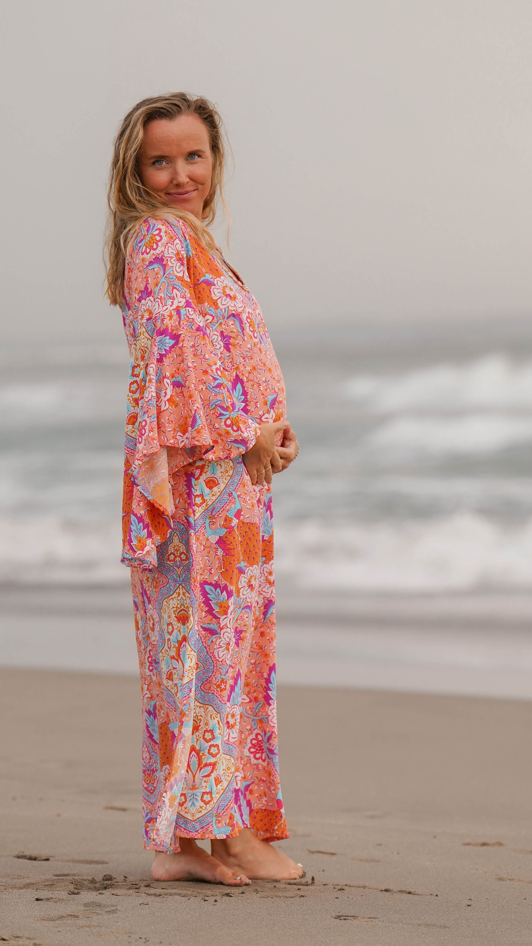 Fargeglad enkel sommerkjole med vide ermer - Fiol kjole