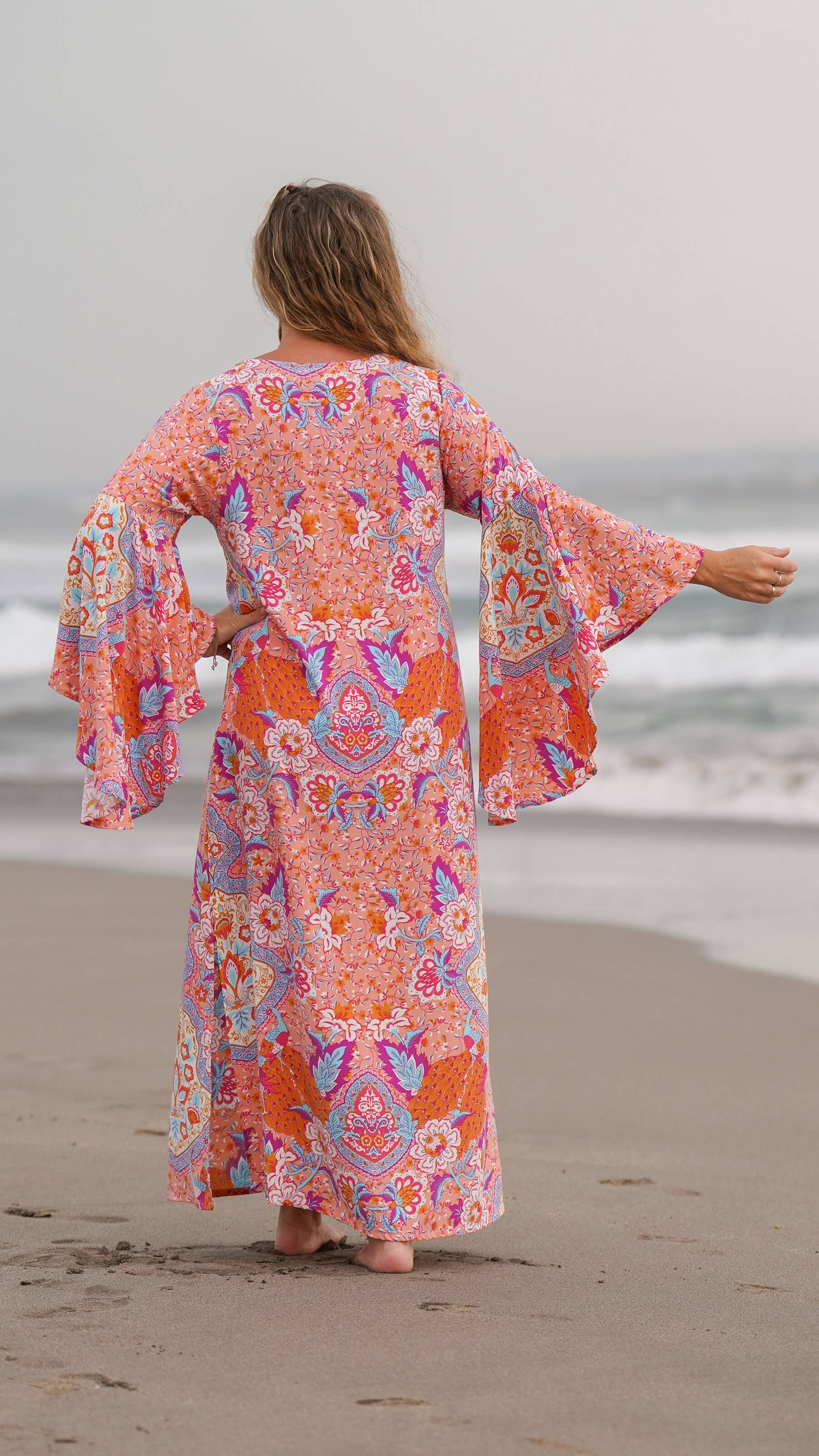 Fargeglad enkel sommerkjole med vide ermer - Fiol kjole