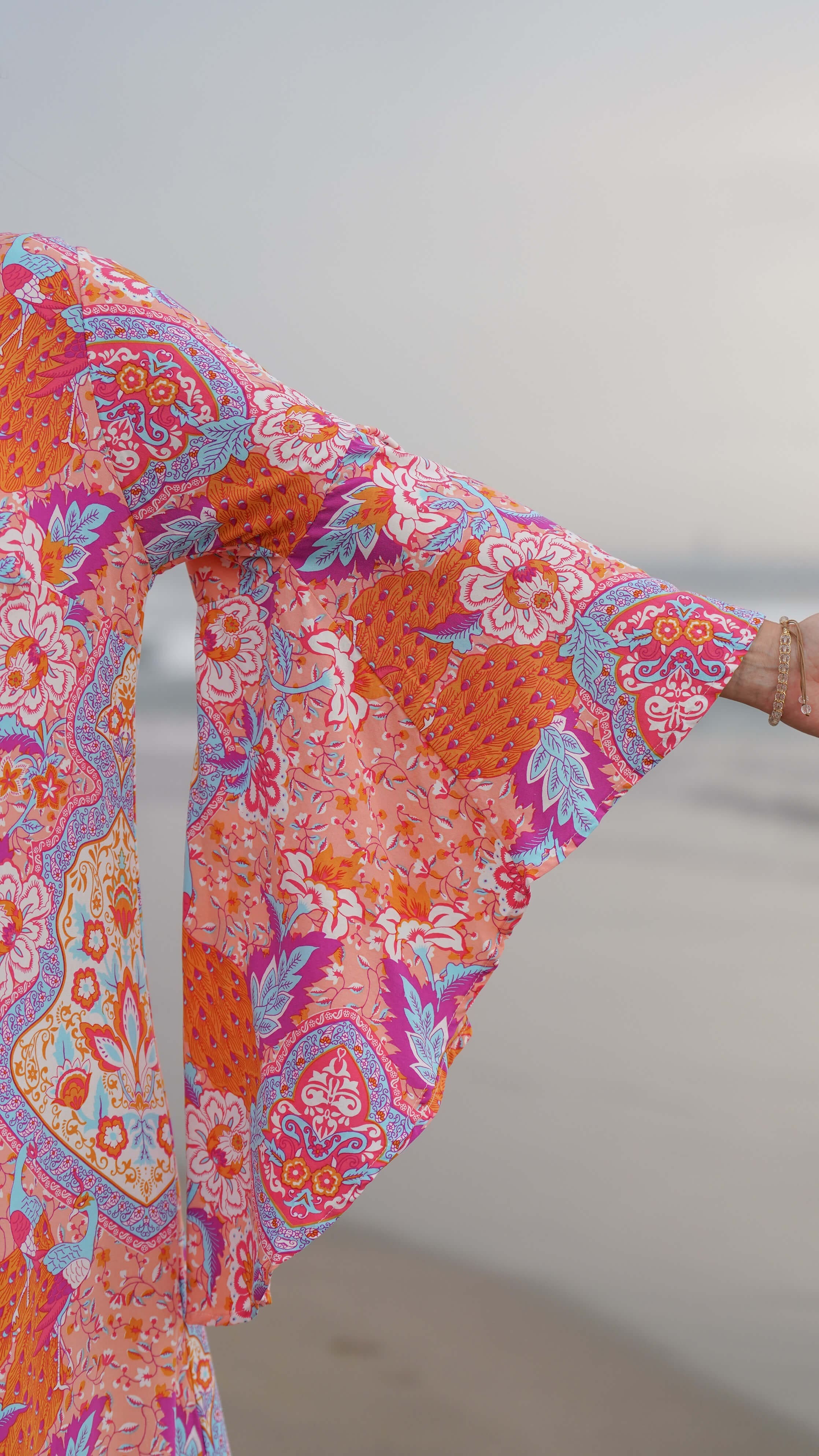 Fargeglad enkel sommerkjole med vide ermer - Fiol kjole