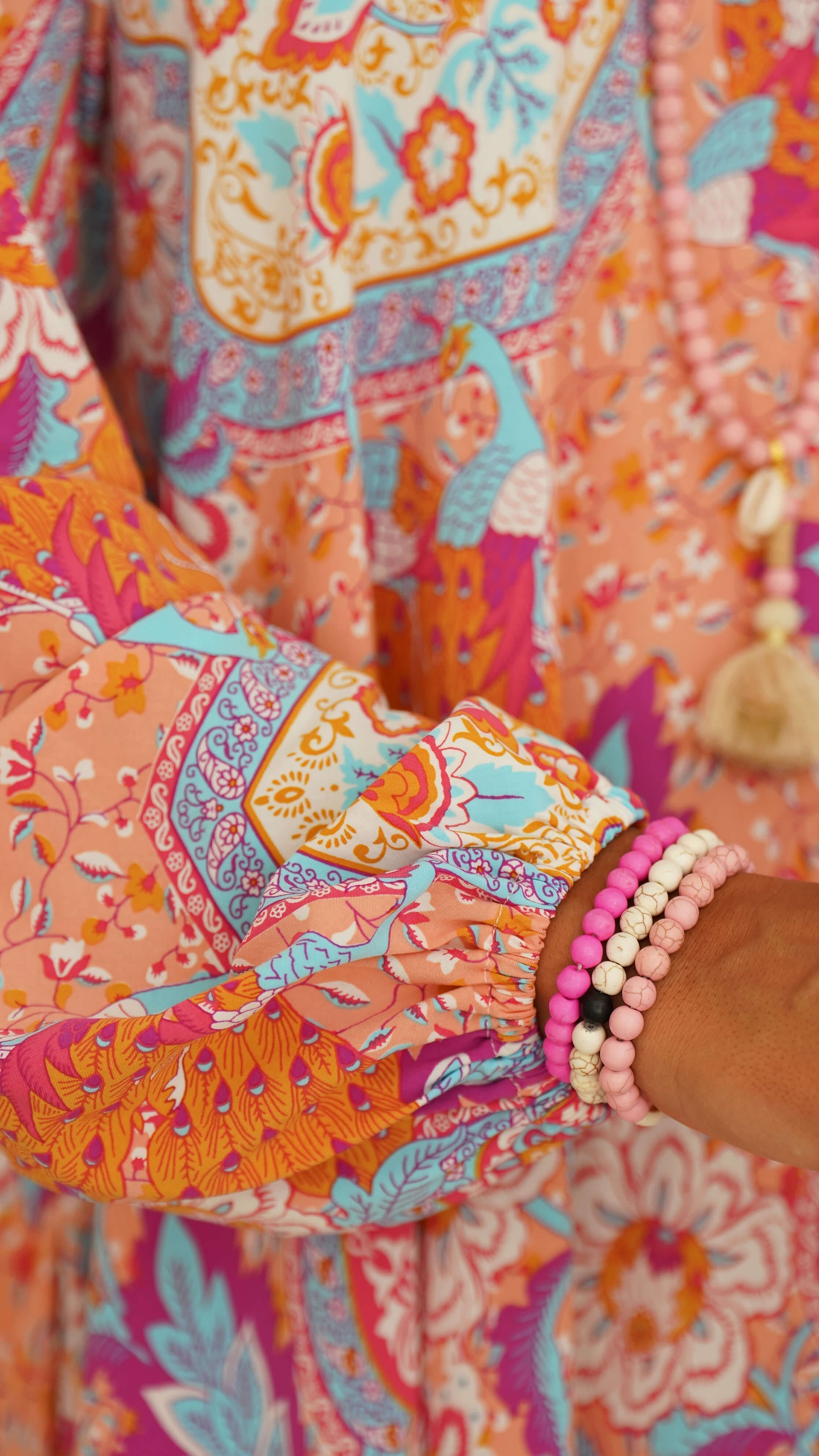 Fargeglad kort sommerkjole med lange ermer - Lavendel kjole