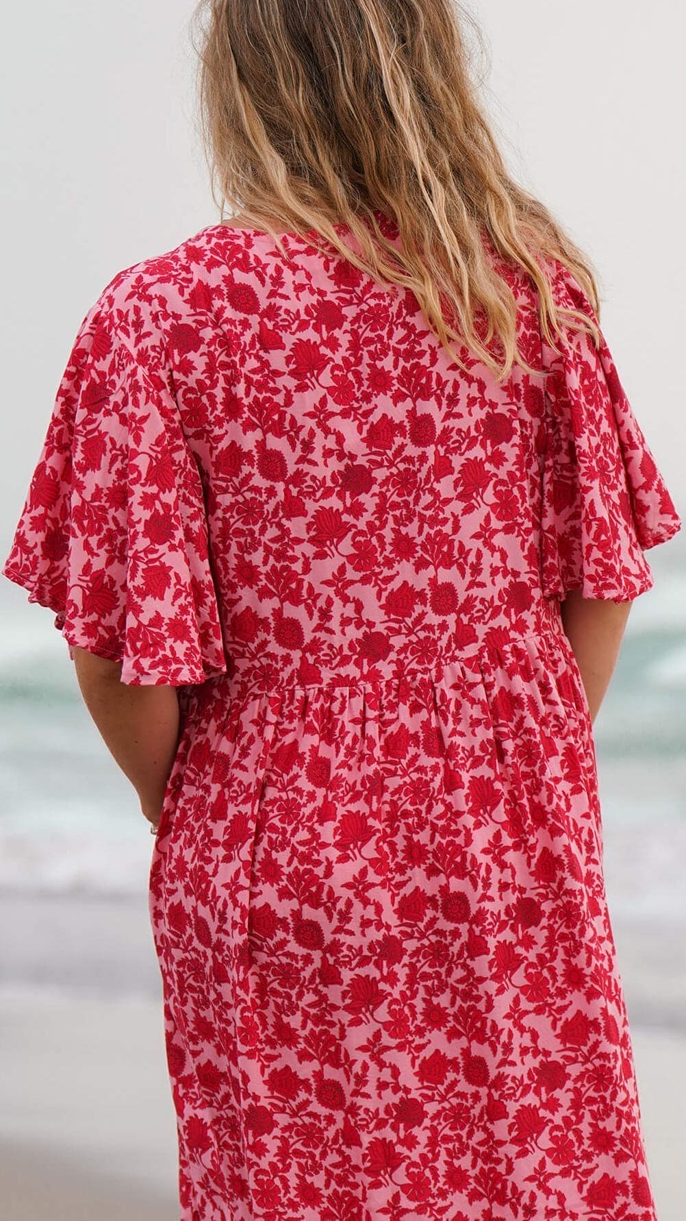 Rosa og rød lang kjole med korte ermer - Malva maxikjole