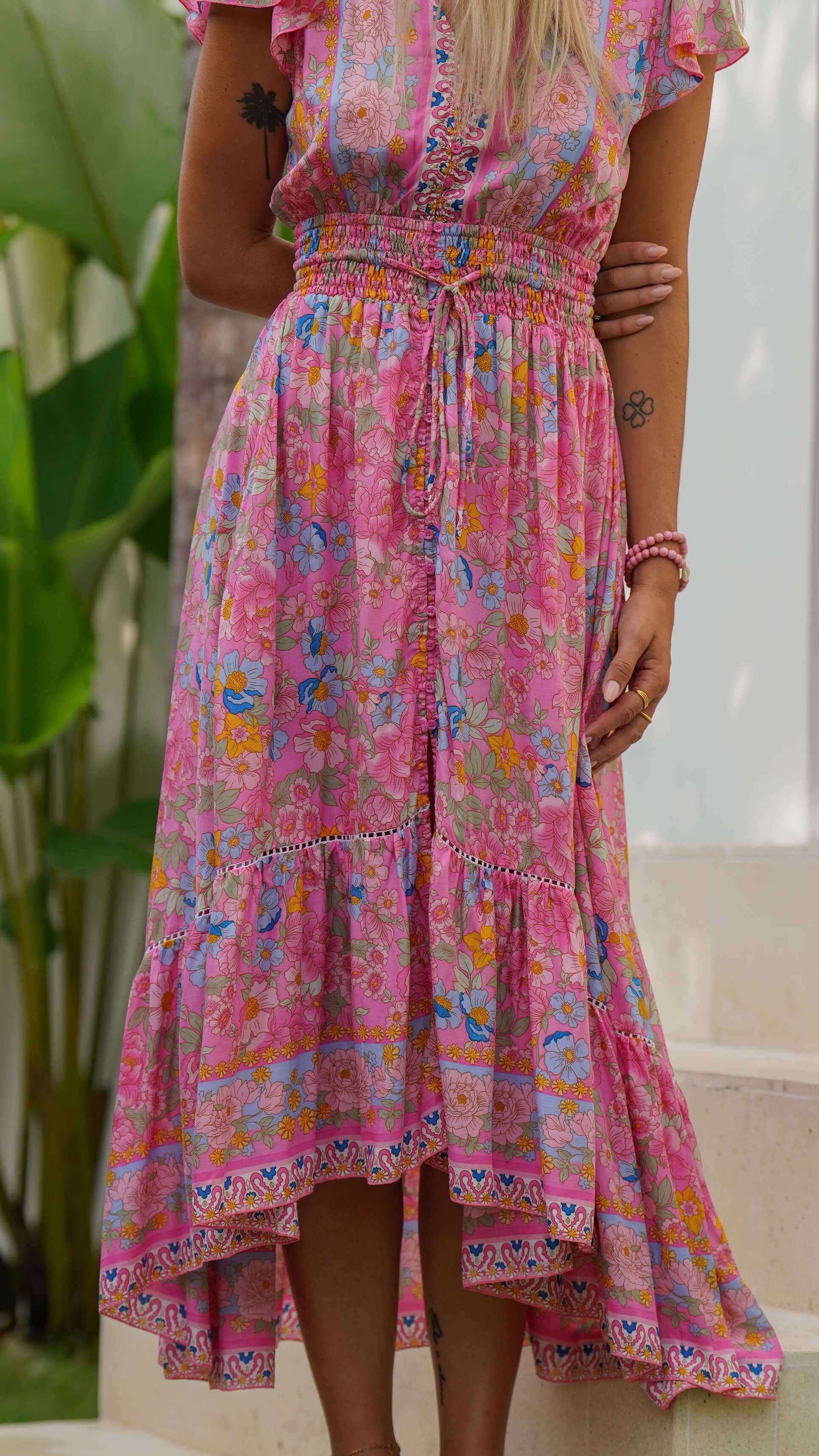 Rosa sommerkjole med knapper og korte ermer - Begonia kjole