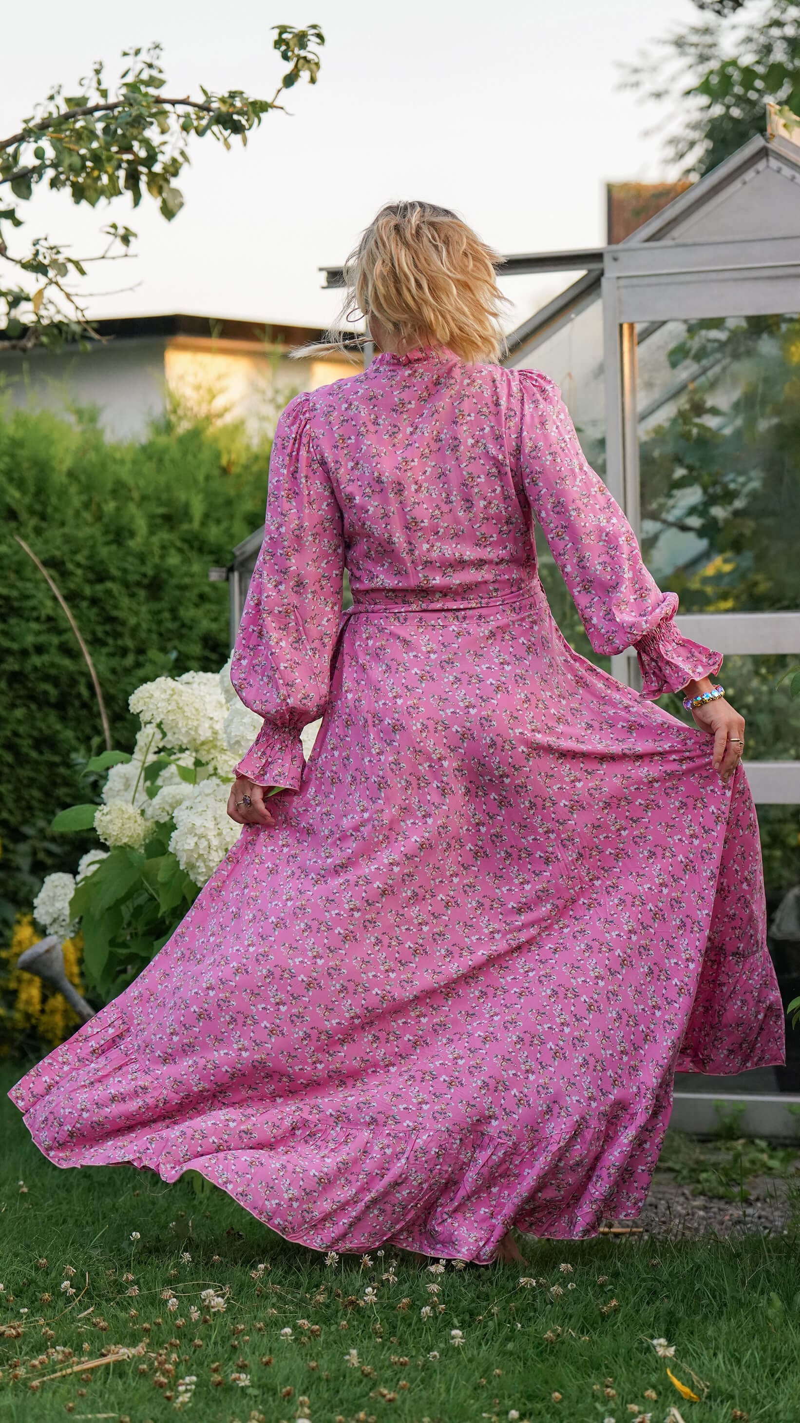 rosa lang omslagskjole