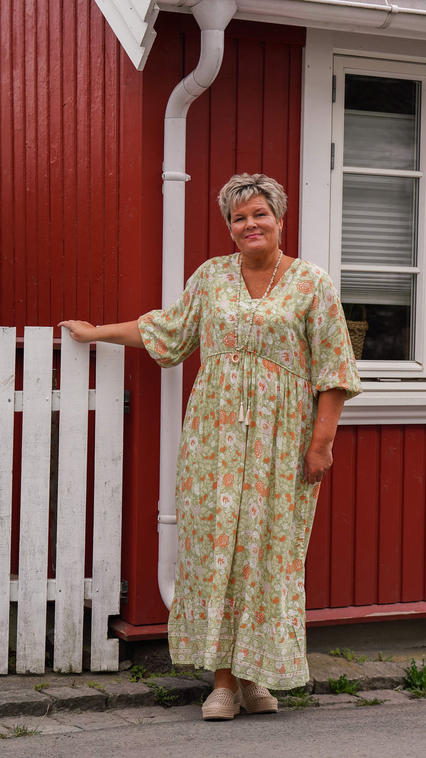 grønn fotsid sommerkjole