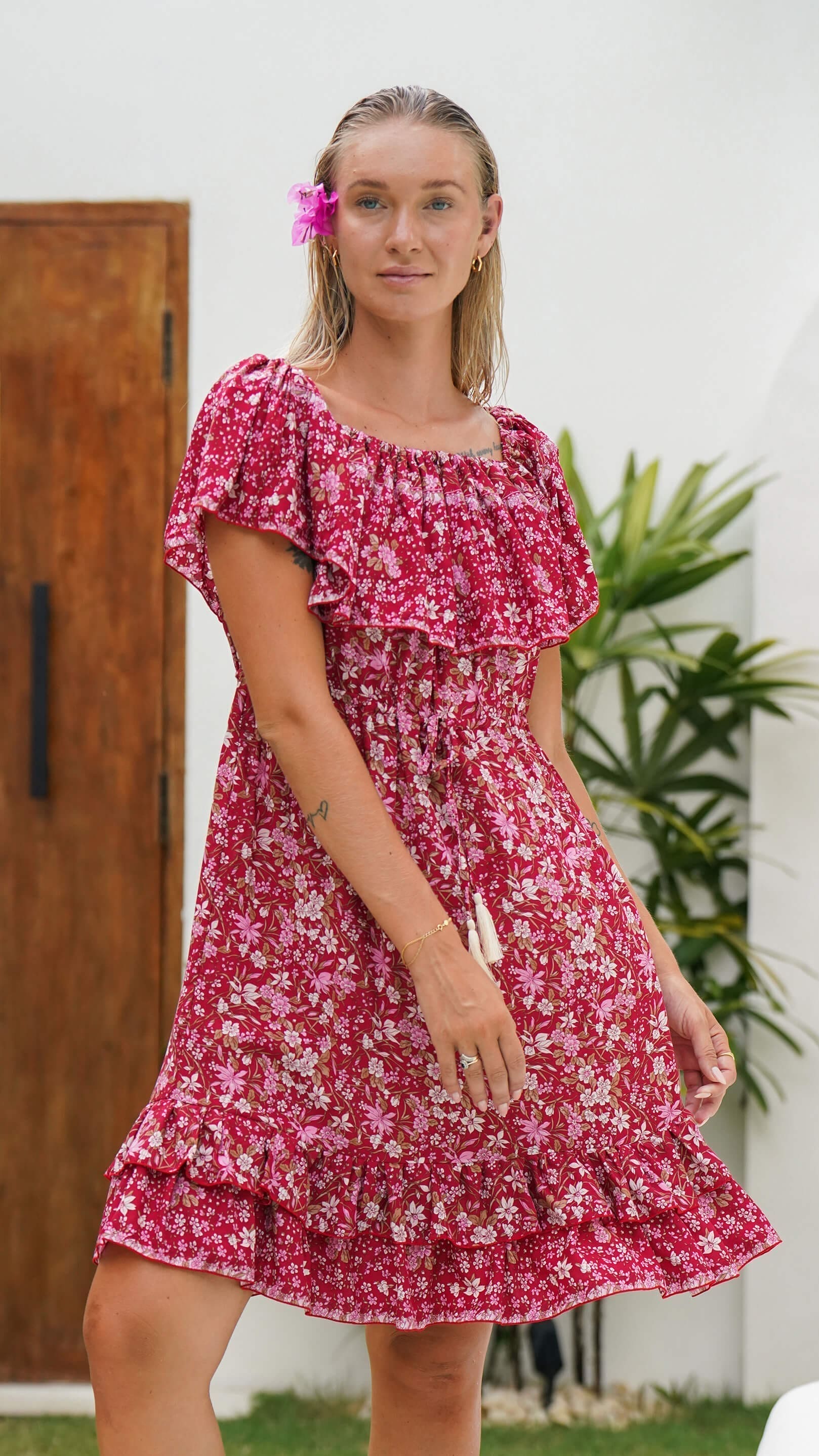 Off shoulder burgunder sommerkjole