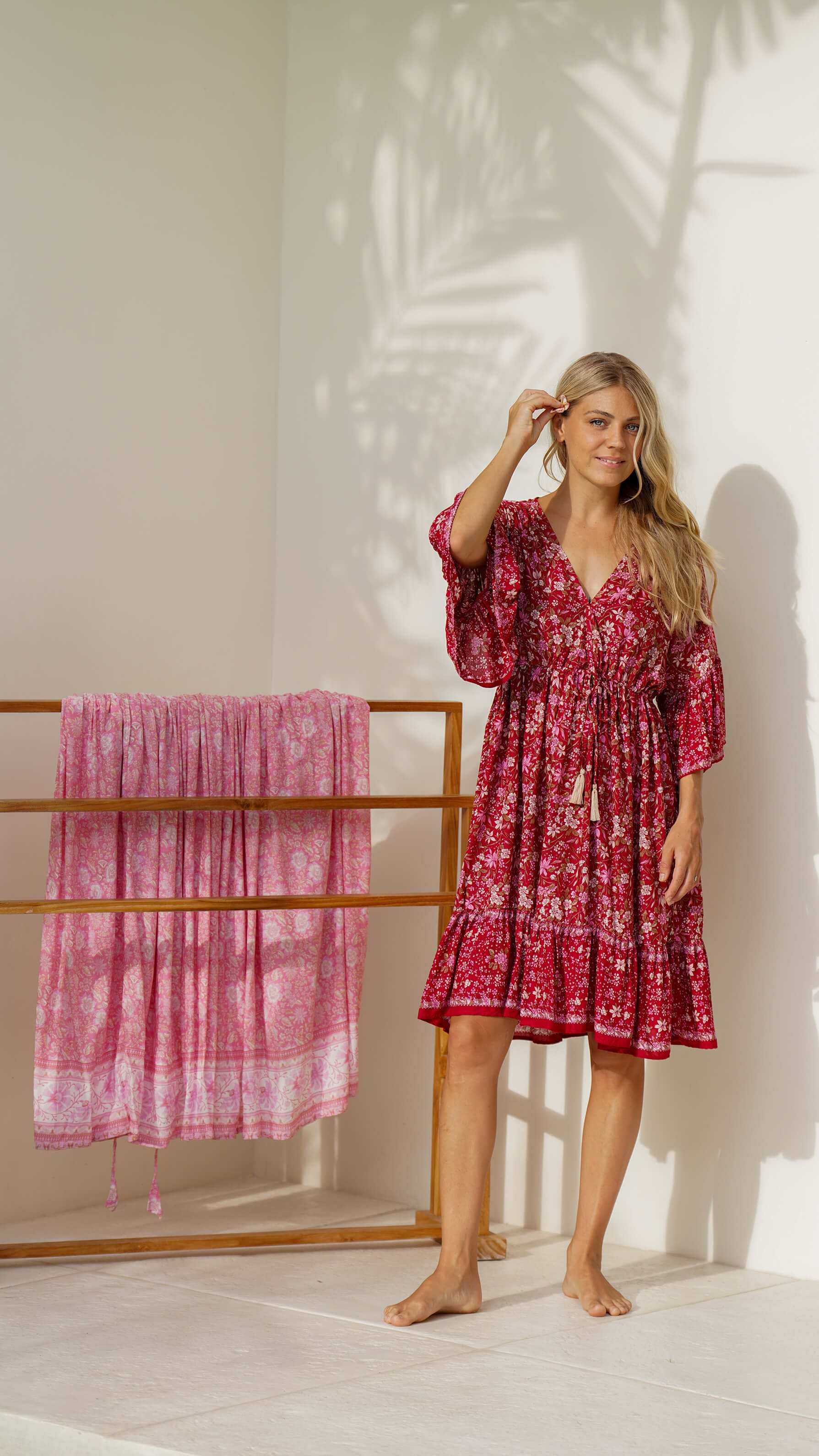 vinrød kort sommerkjole