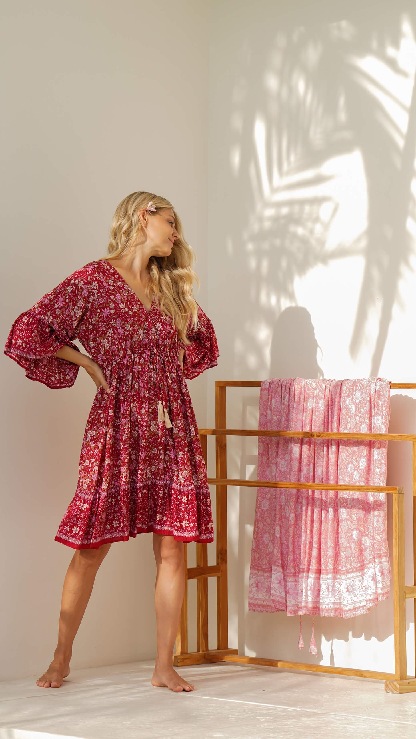 vinrød kort sommerkjole