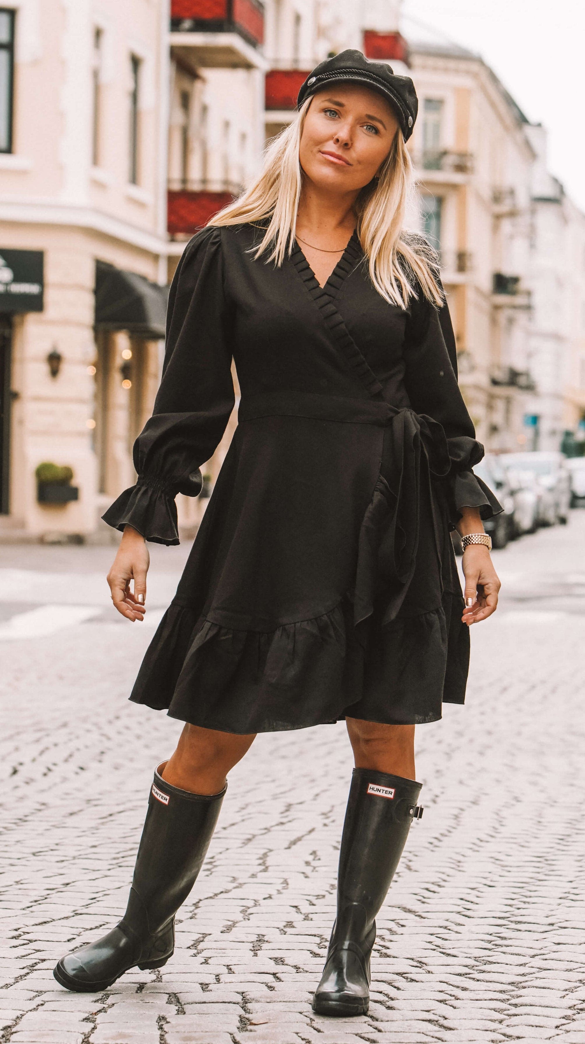 svart lin omslagskjole - syrin kjole