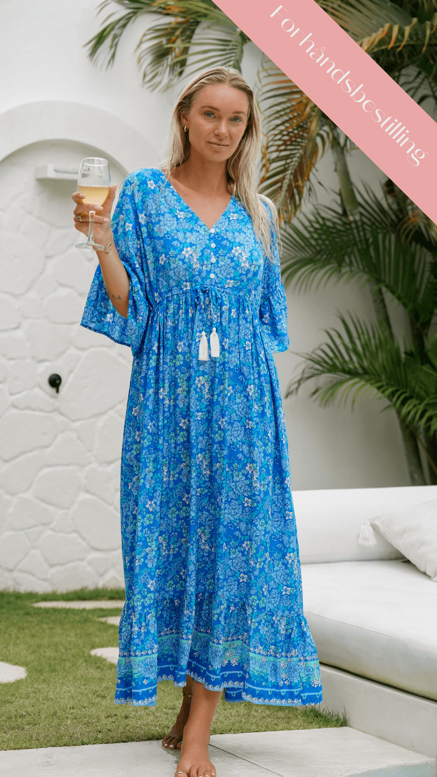 Bohemsk blå sommerkjole med korte ermer - Georgine maxikjole