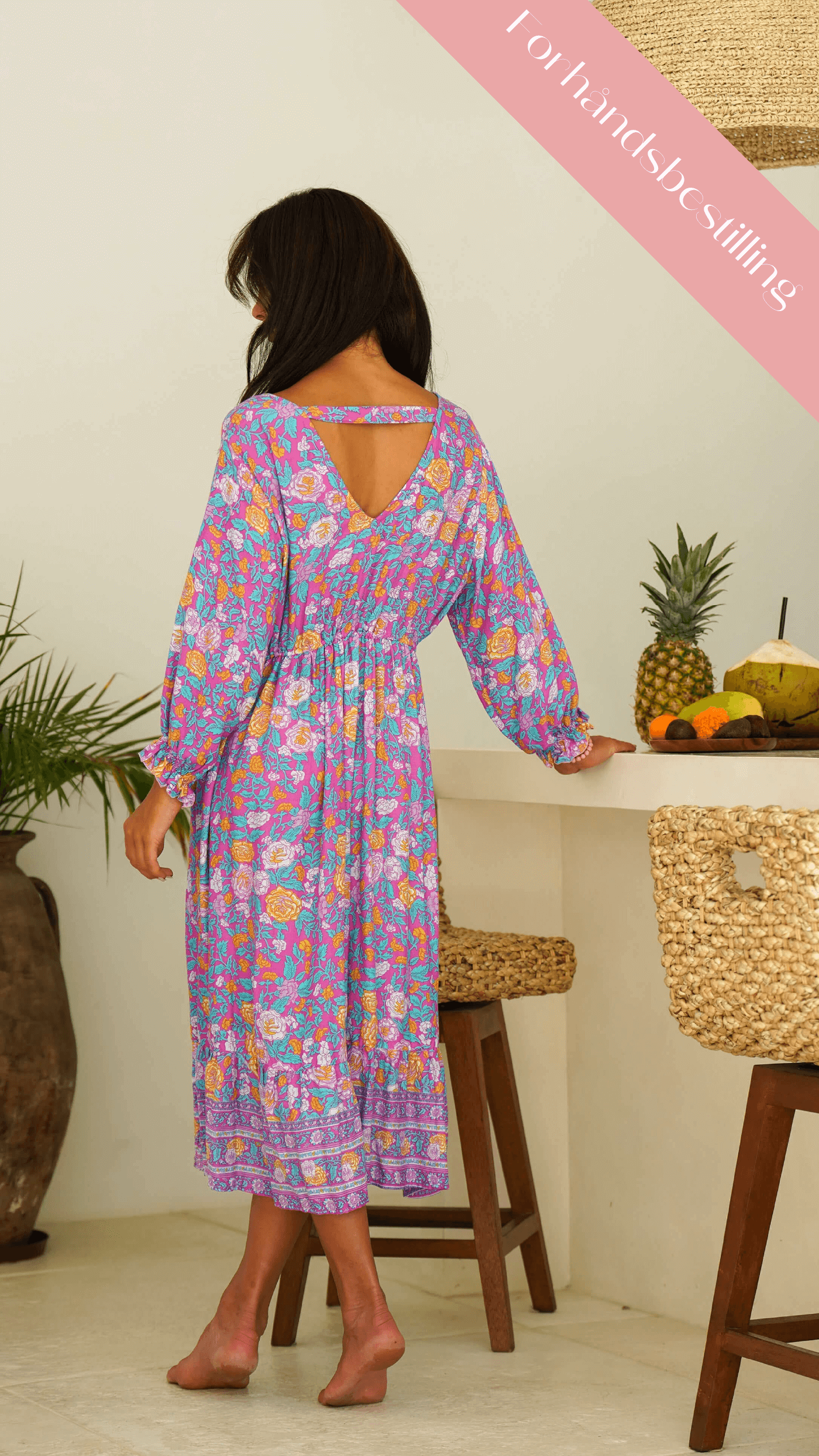 Bohemsk lilla sommerkjole med blomster - Georgine midikjole