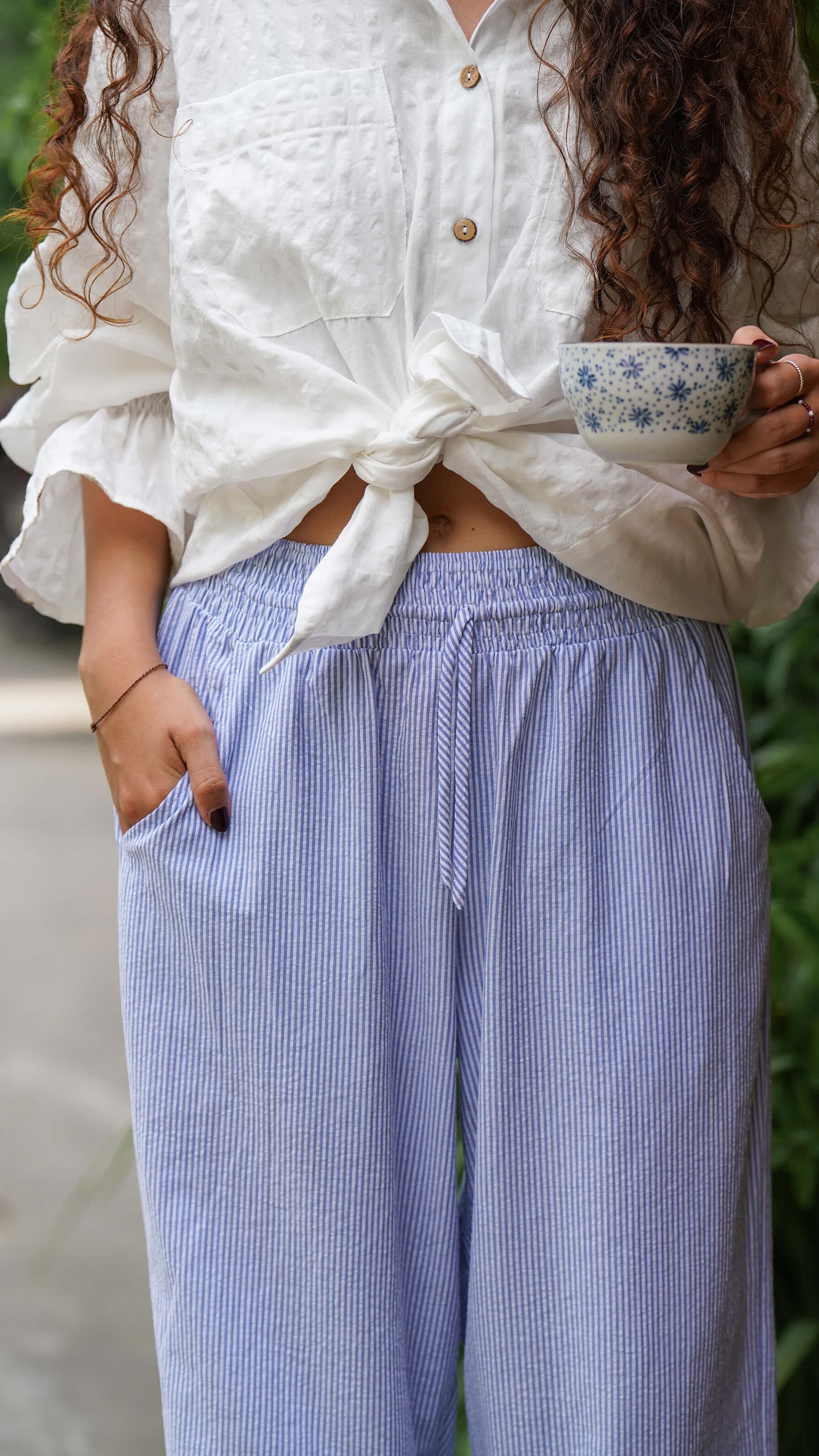 Blå hvit stripete behagelig linbukse