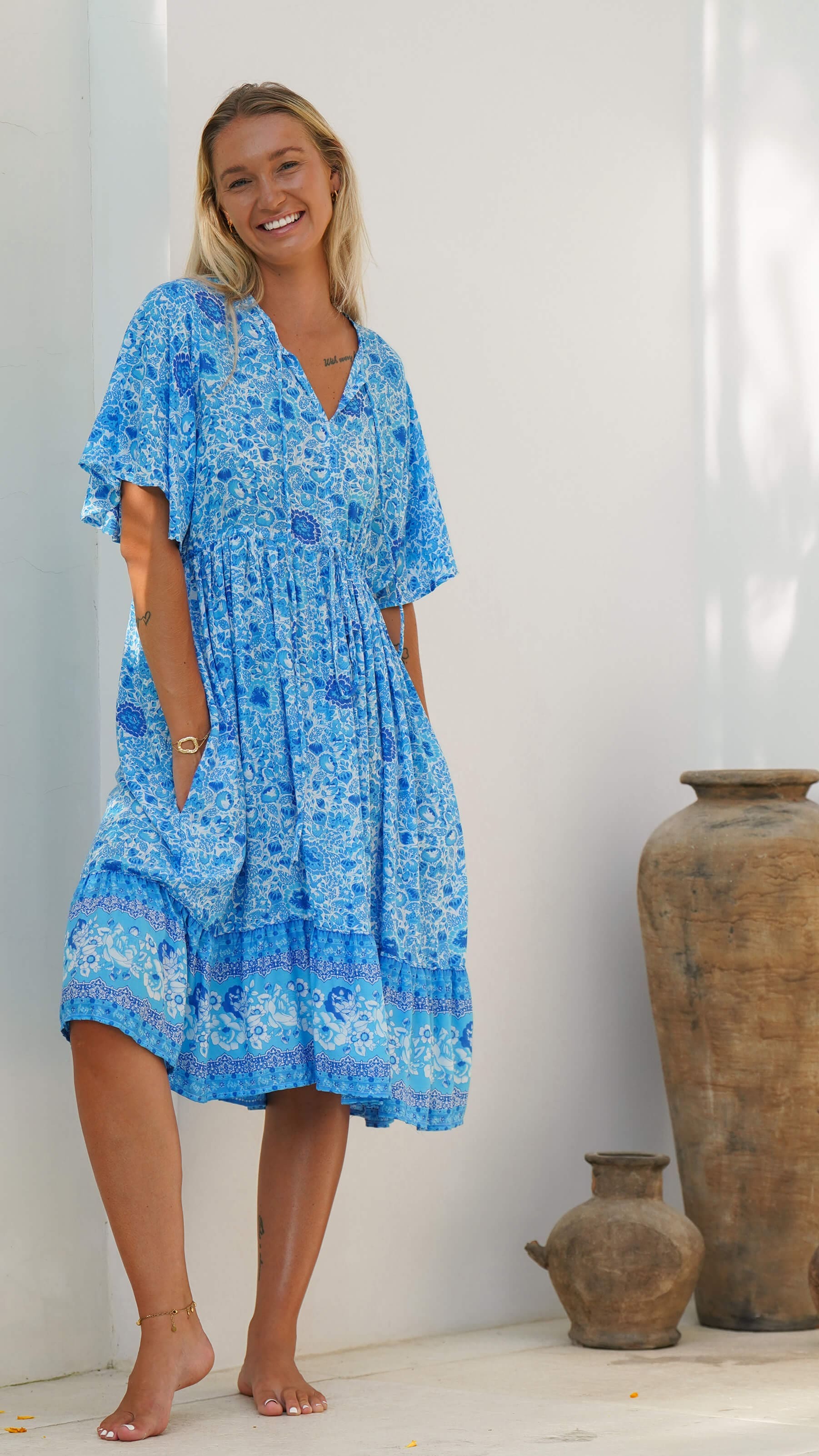 Blå kort bohemsk sommerkjole