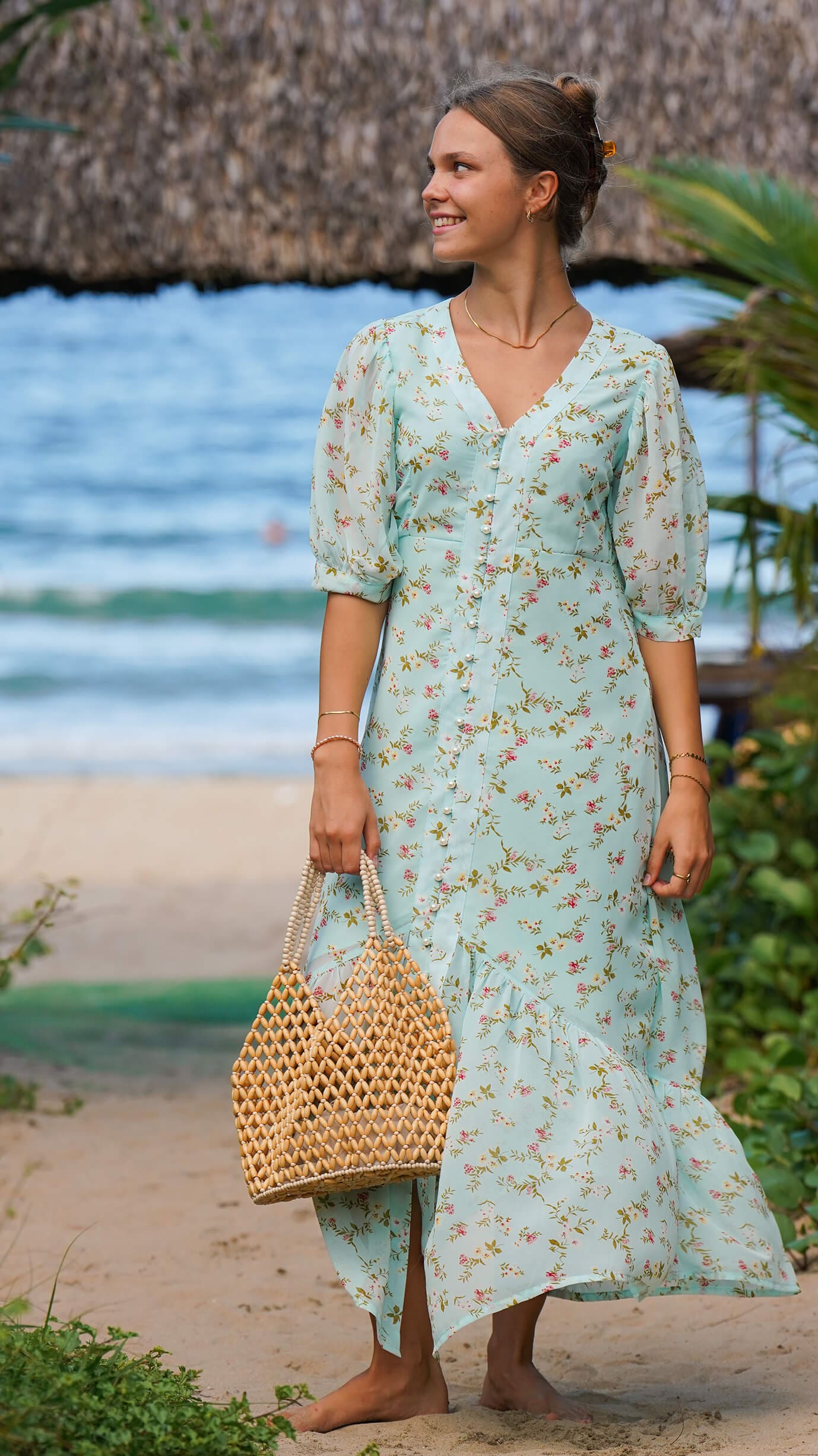 Sjøgrønn festkjole i chiffon