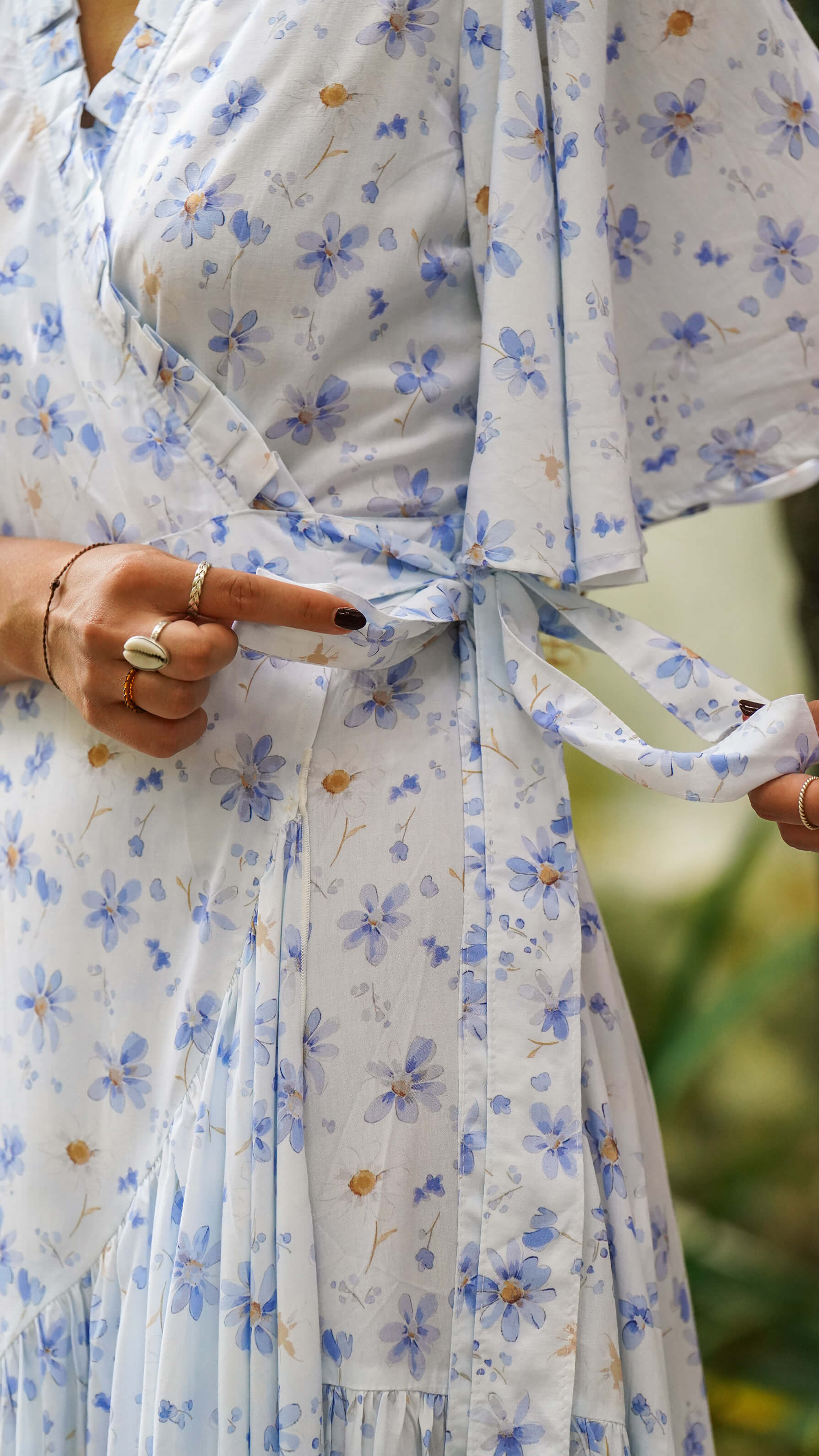 lyseblå hankie og kjole