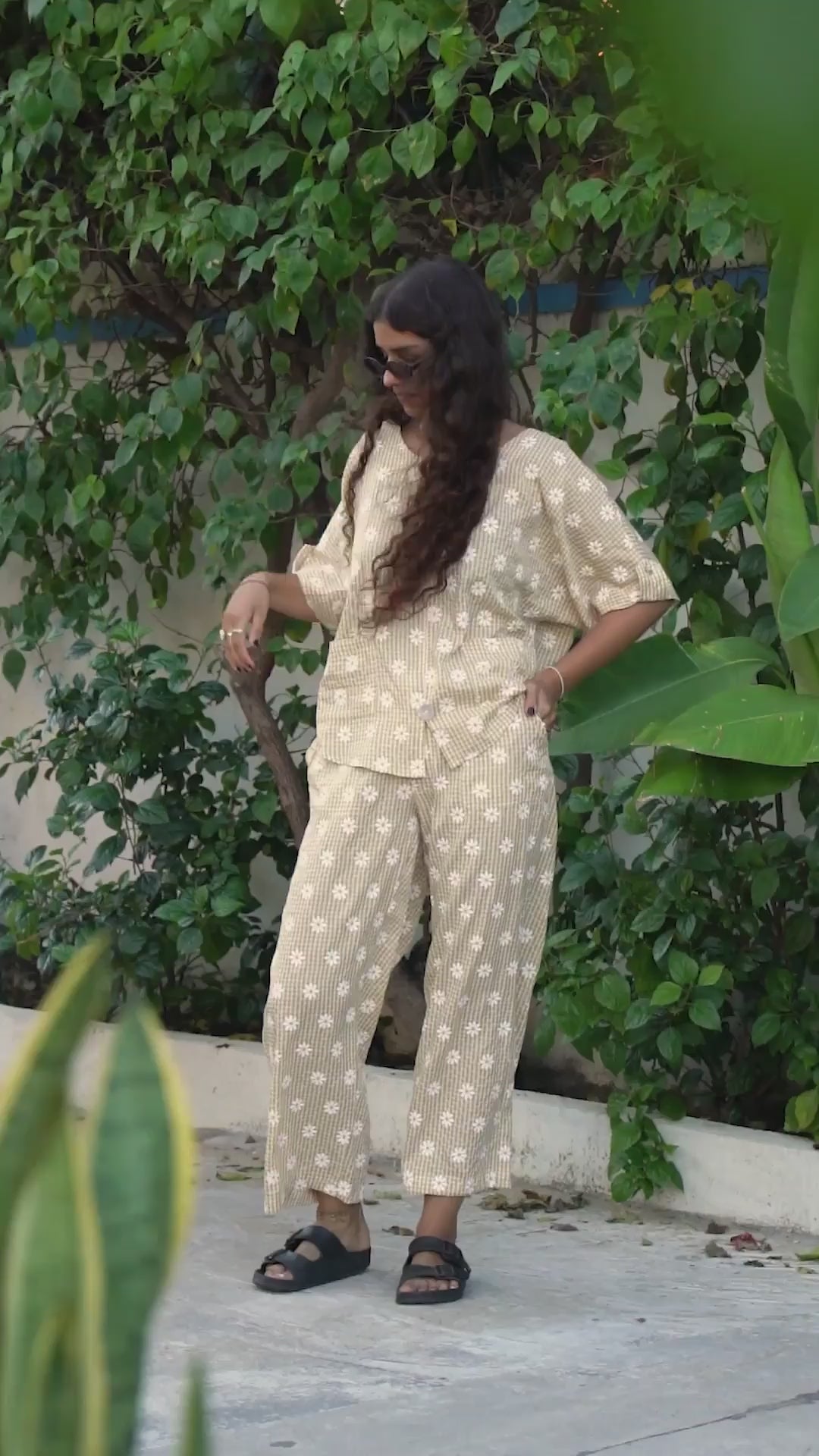 Lilla stroppekjole med lommer og blomsterupdated#gid://shopify/Video/28158566105158#video_id