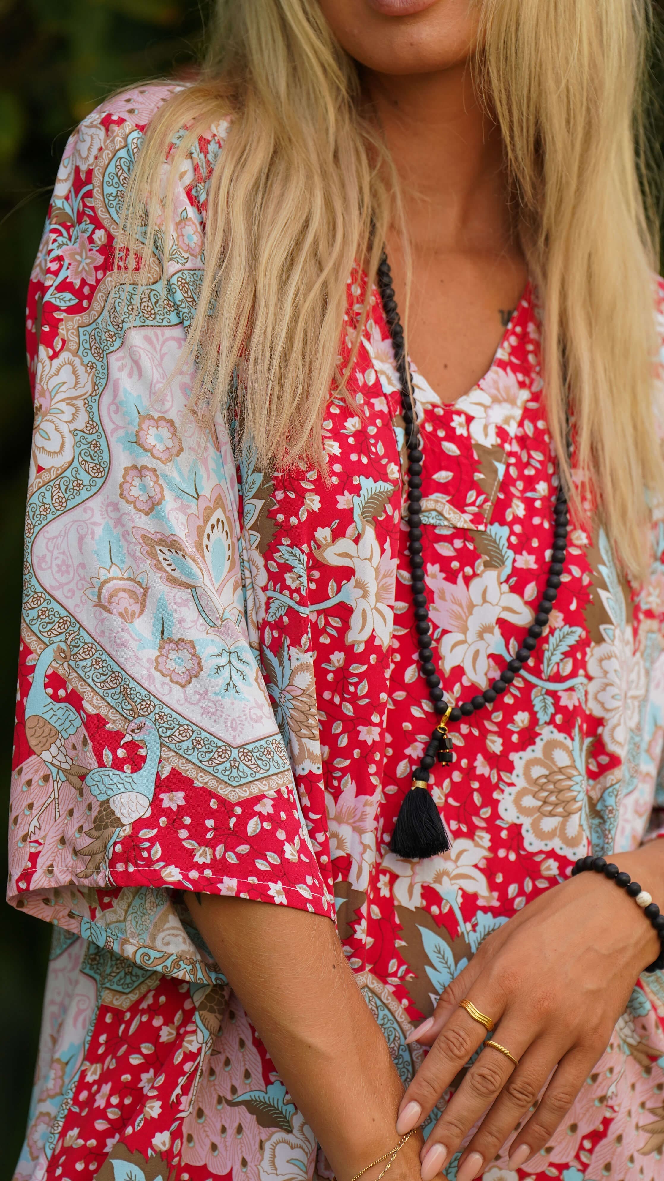 Svart armbånd av keramikk perler - Cosmos perlearmbånd