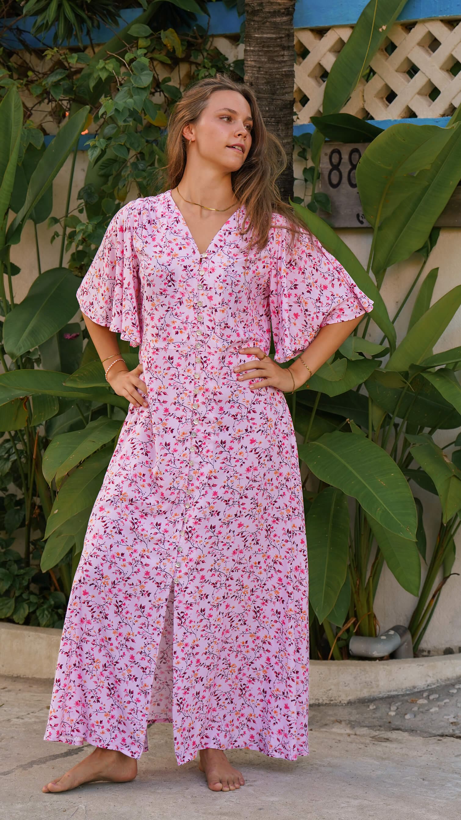 Rosa enkel maxikjole med knapper 