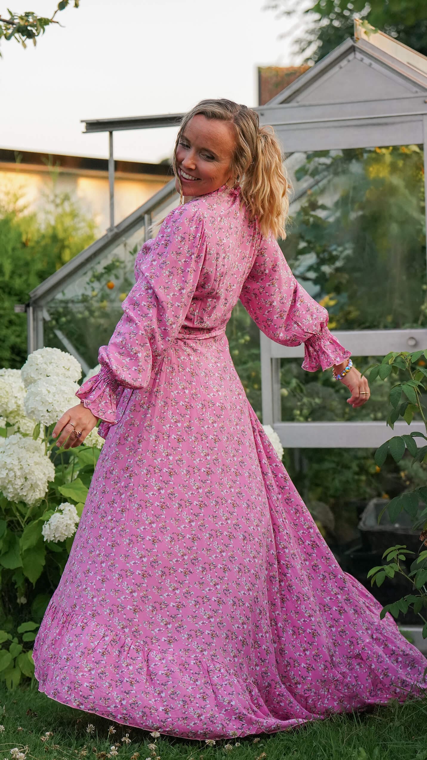 rosa lang omslagskjole