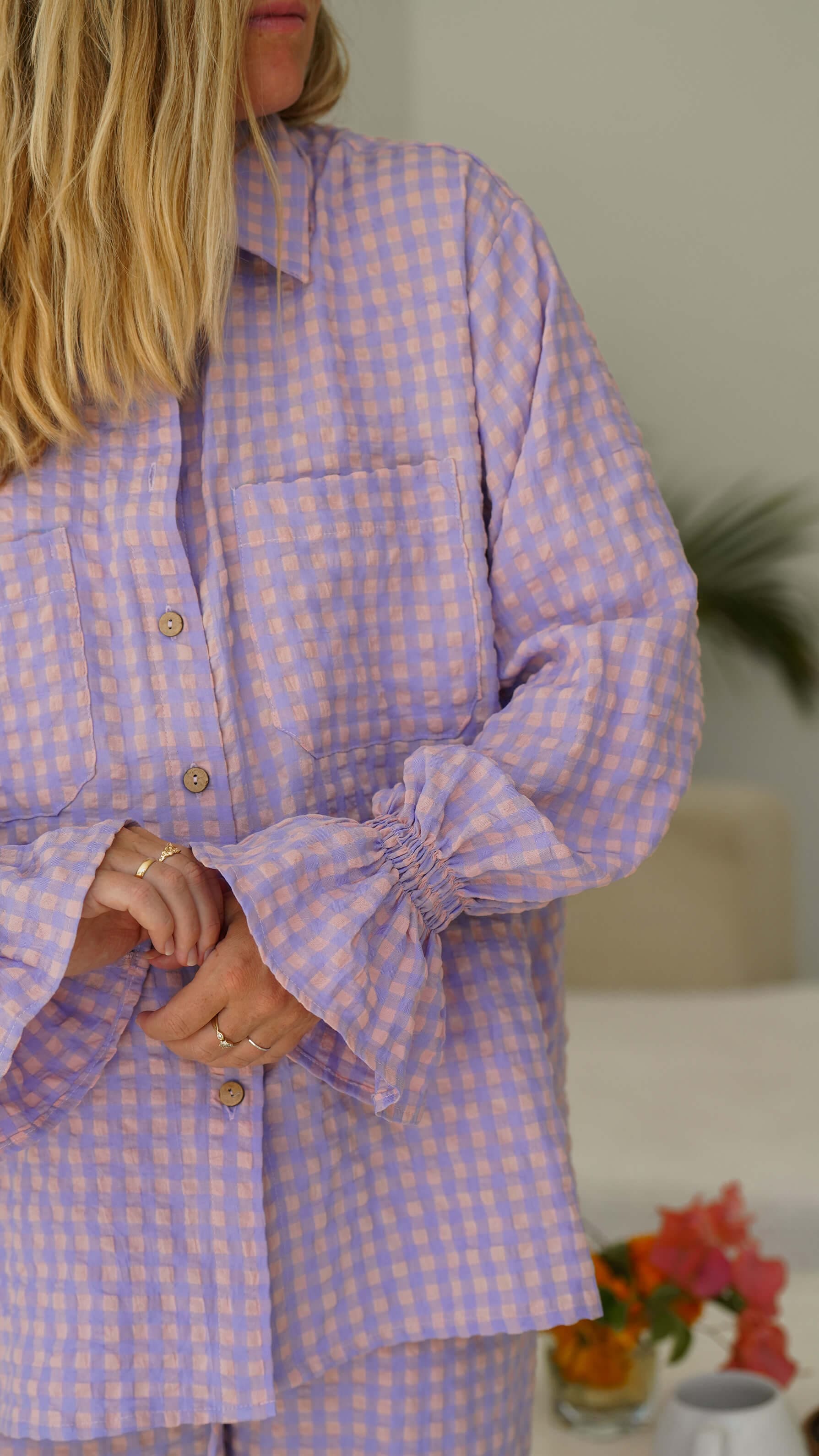 Lilla og rosa rutete skjorte