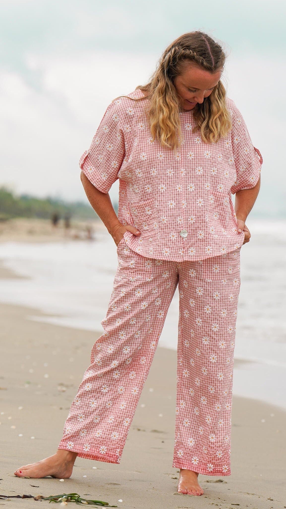 Rutete rosa og hvit topp