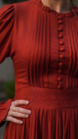 Kort kjole med knapper i front