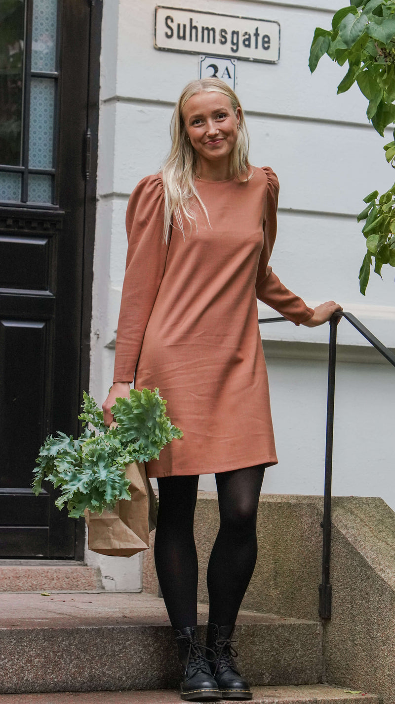 enkel linkjole terracotta - gullris kjole