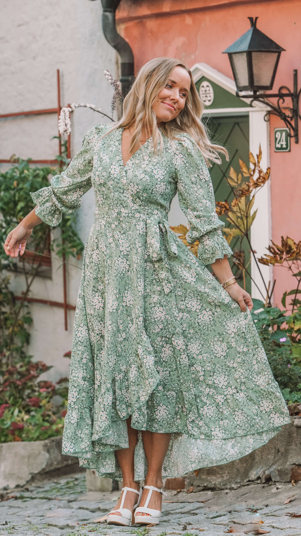 fotsid grønn omslagskjole - syrin kjole